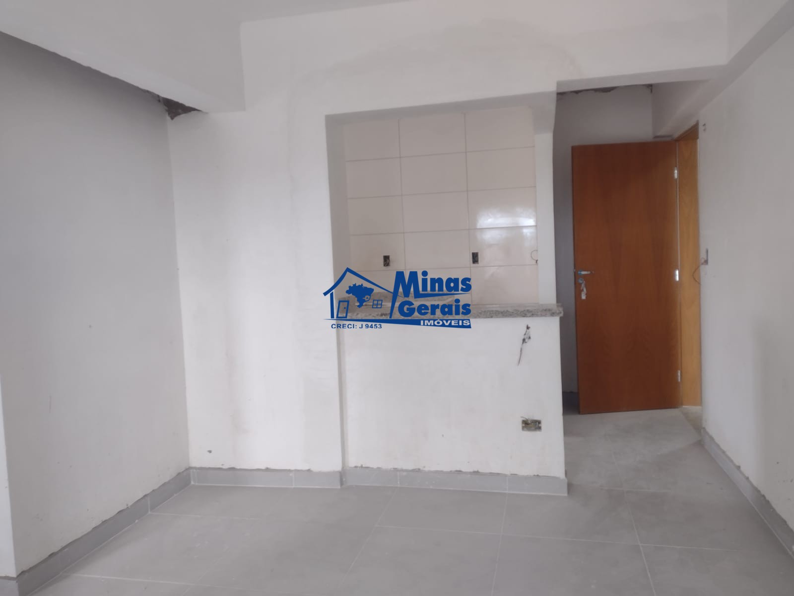 Apartamento à venda com 2 quartos, 65m² - Foto 4