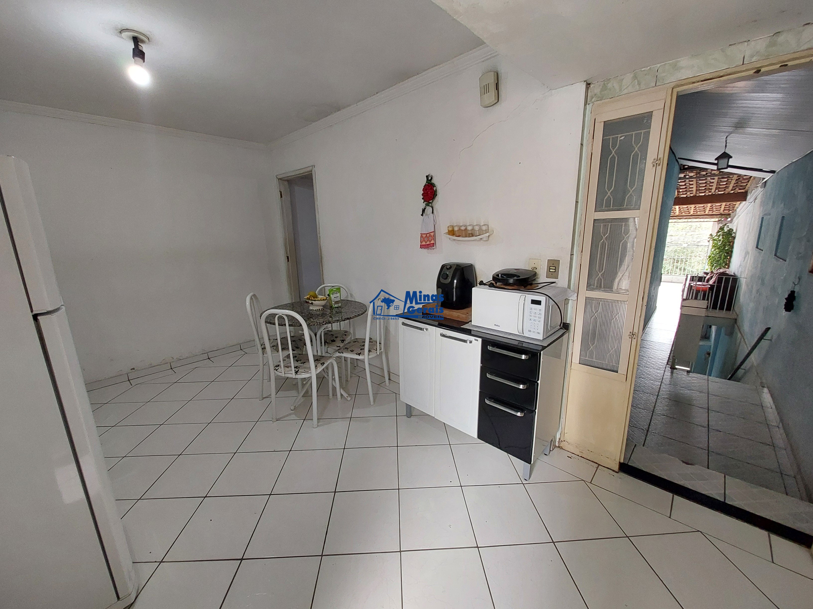 Casa à venda com 3 quartos, 120m² - Foto 13