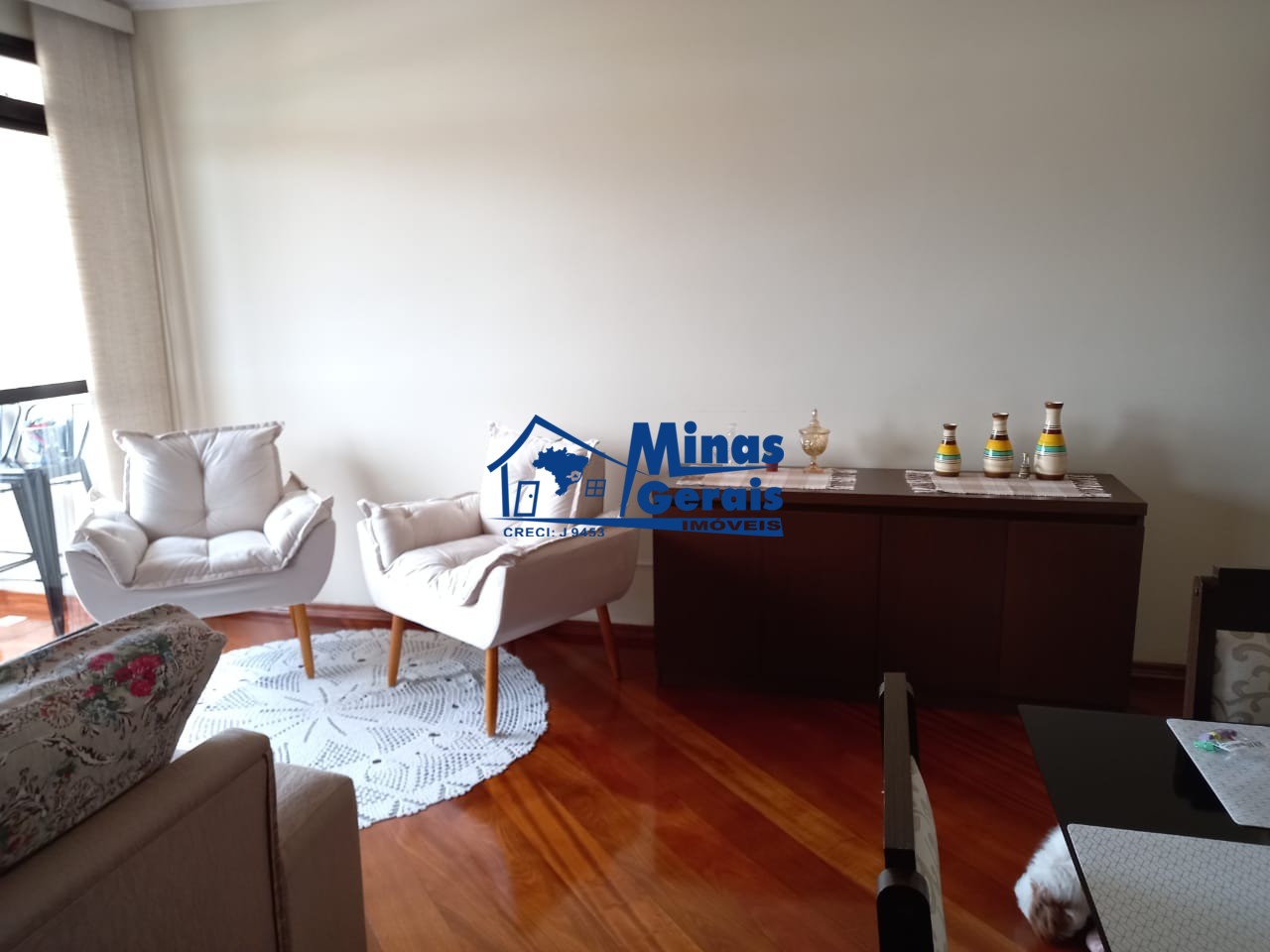 Apartamento à venda com 3 quartos, 107m² - Foto 5