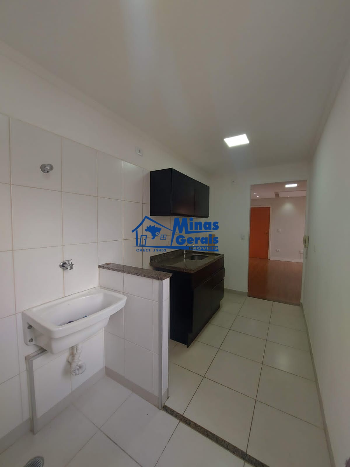 Apartamento à venda com 2 quartos, 57m² - Foto 6