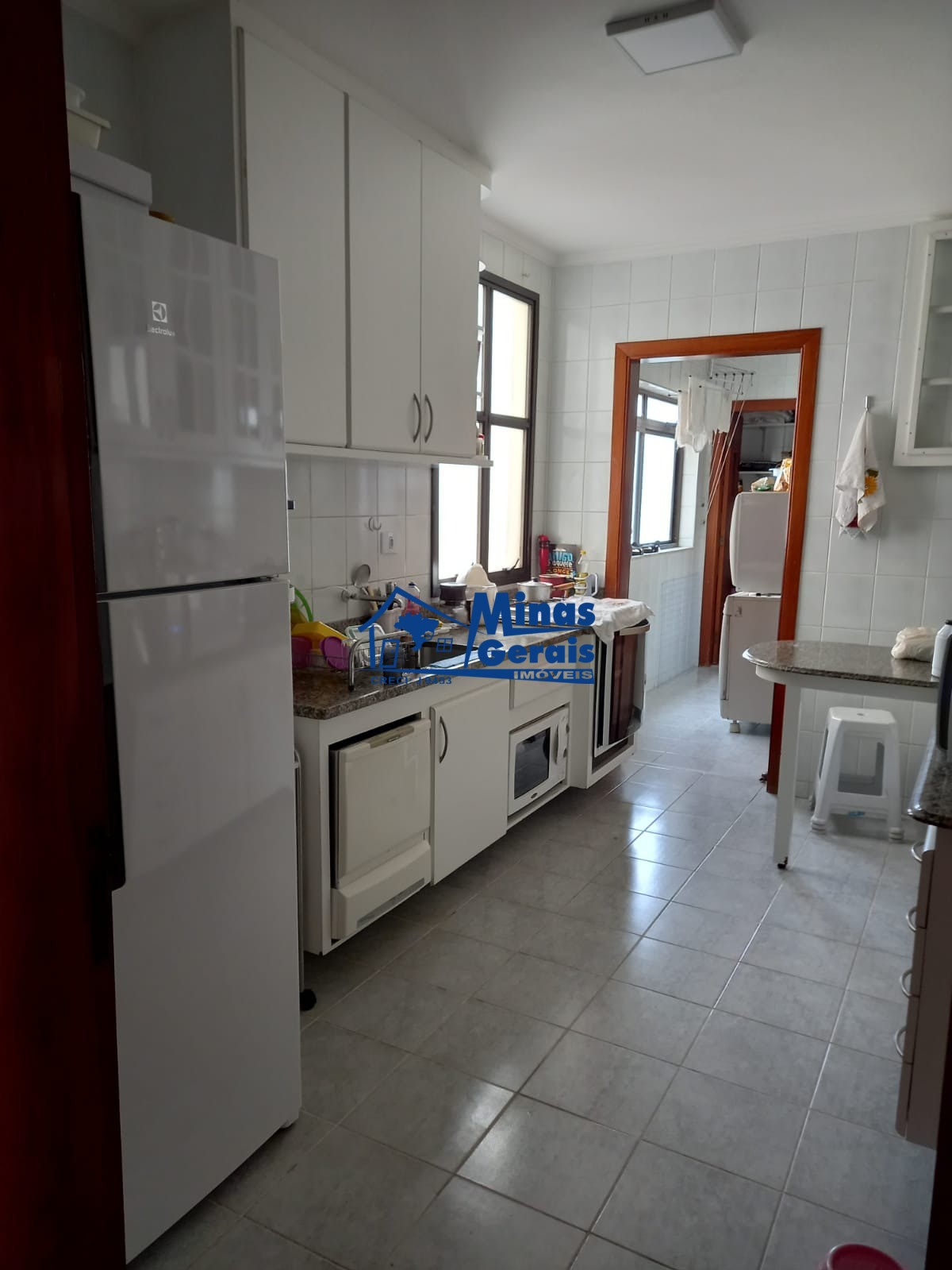 Apartamento à venda com 3 quartos, 107m² - Foto 10