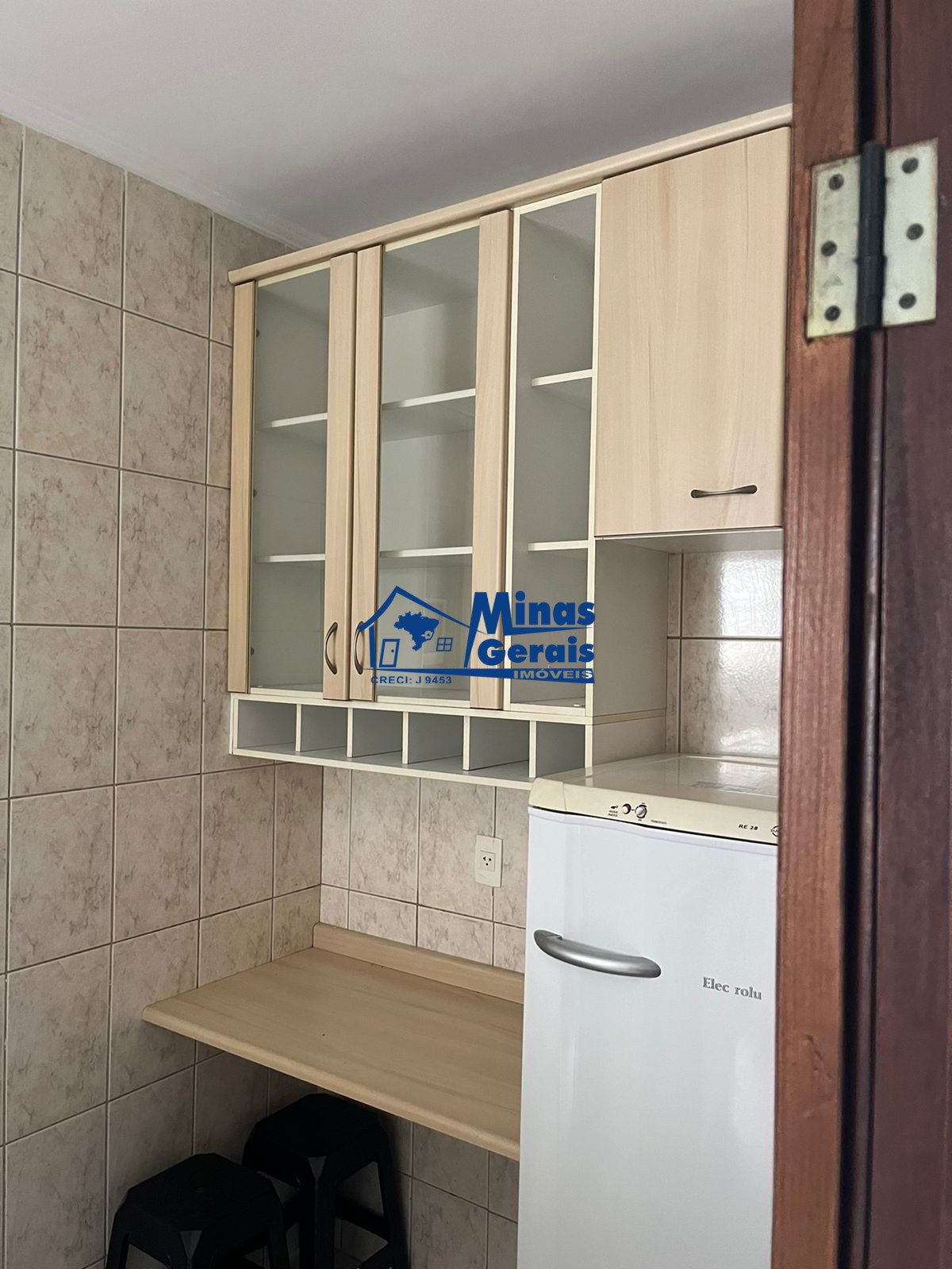 Apartamento à venda com 2 quartos, 49m² - Foto 3