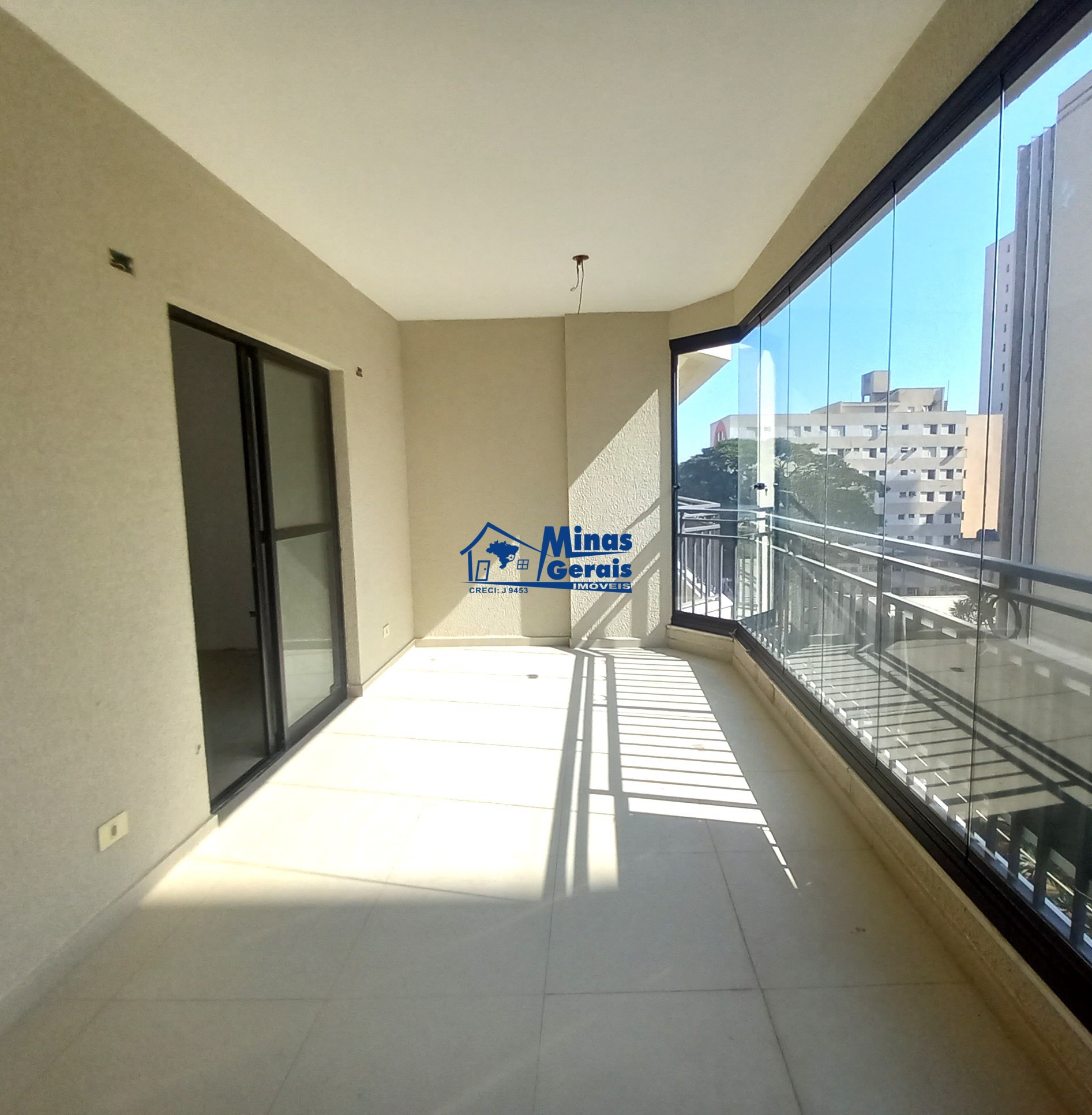 Apartamento à venda com 3 quartos, 102m² - Foto 6