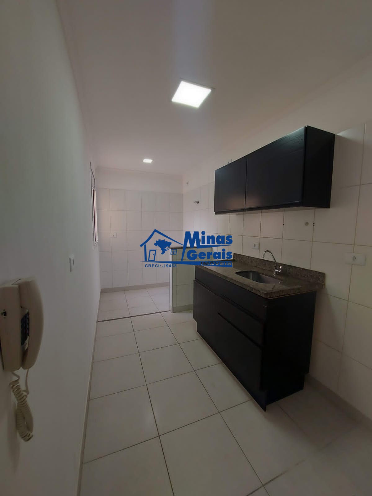 Apartamento à venda com 2 quartos, 57m² - Foto 5