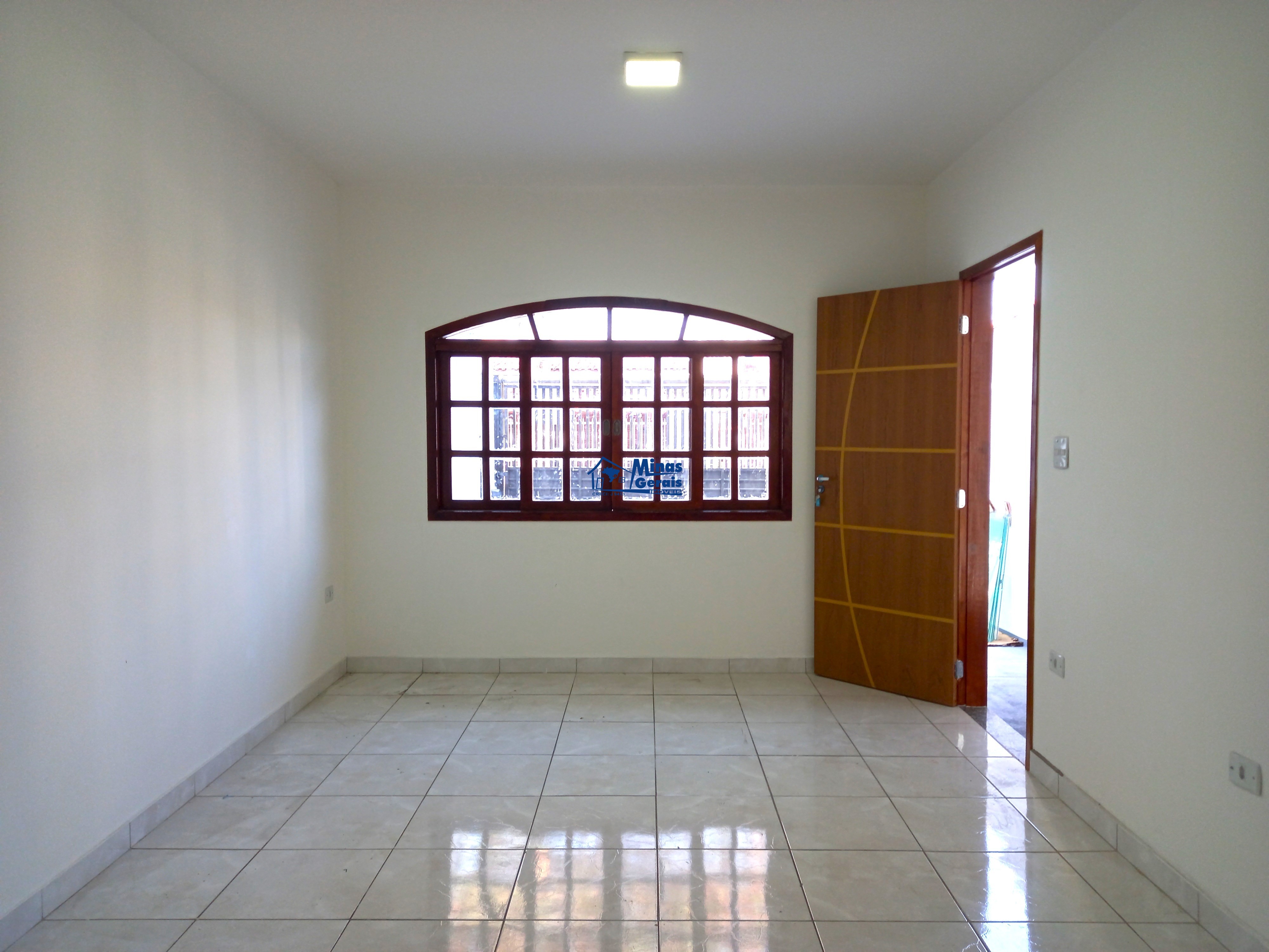 Casa à venda com 3 quartos, 125m² - Foto 8