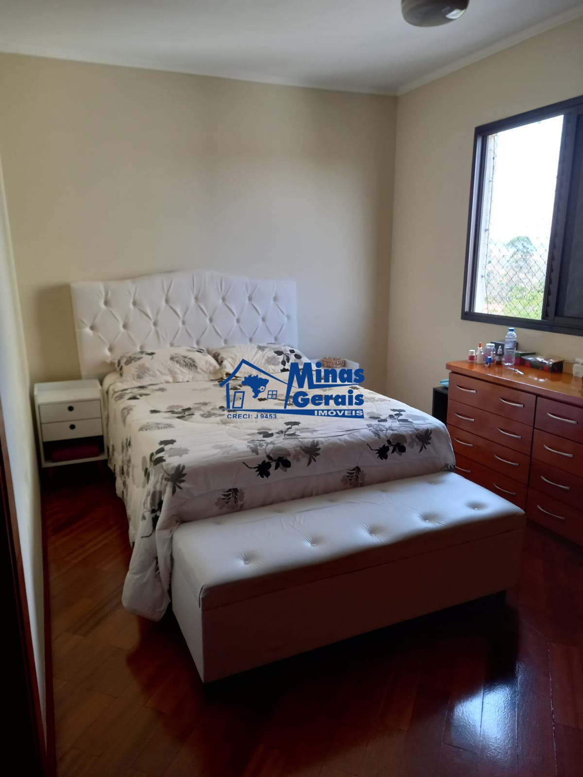 Apartamento à venda com 3 quartos, 107m² - Foto 13