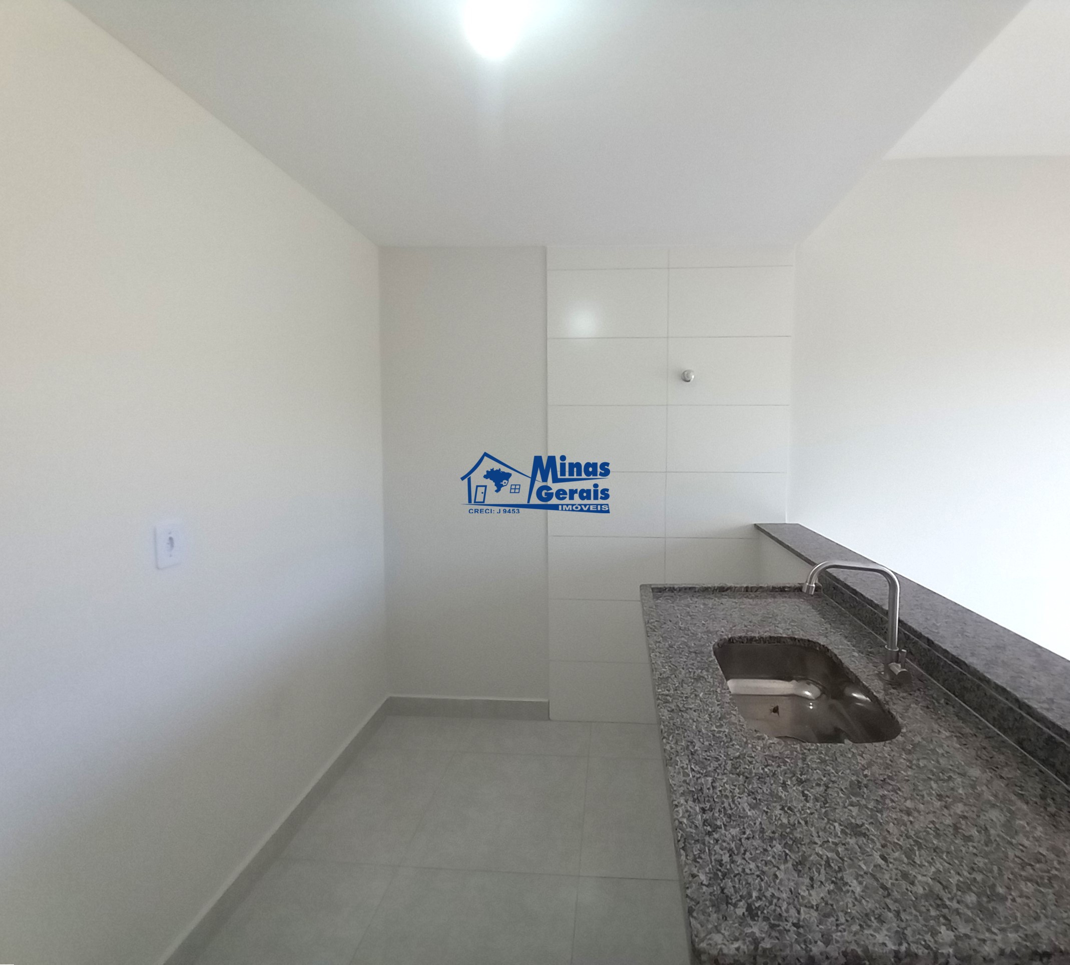 Casa para alugar com 2 quartos, 125m² - Foto 10