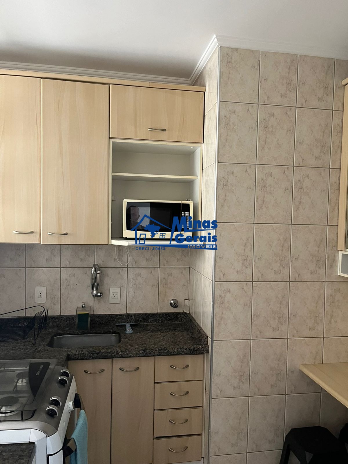 Apartamento à venda com 2 quartos, 49m² - Foto 2