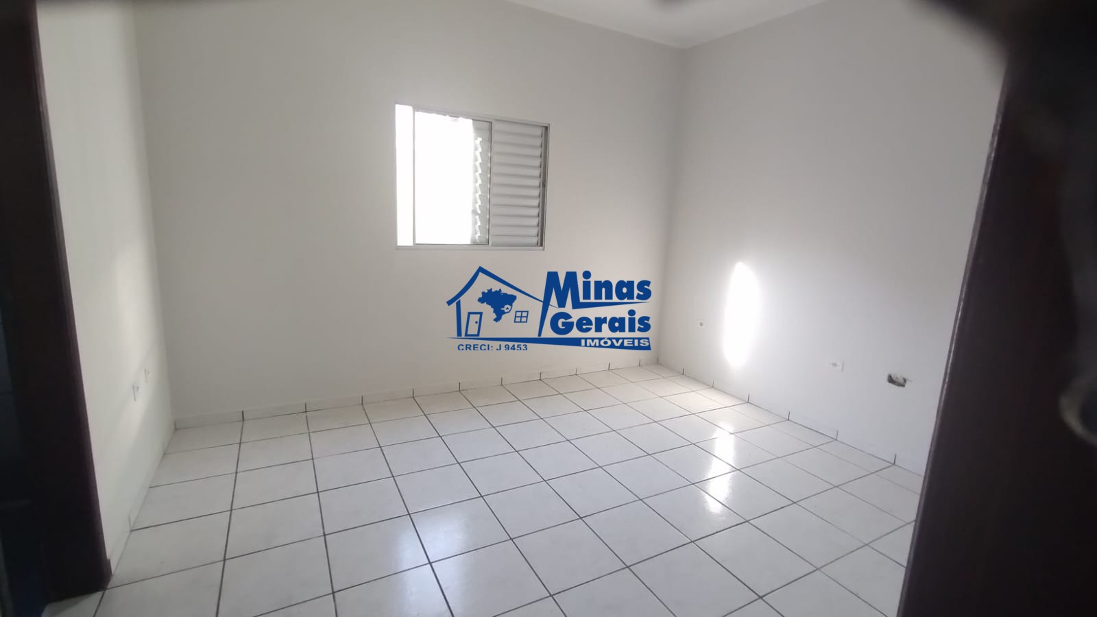 Casa para alugar com 3 quartos, 60m² - Foto 8