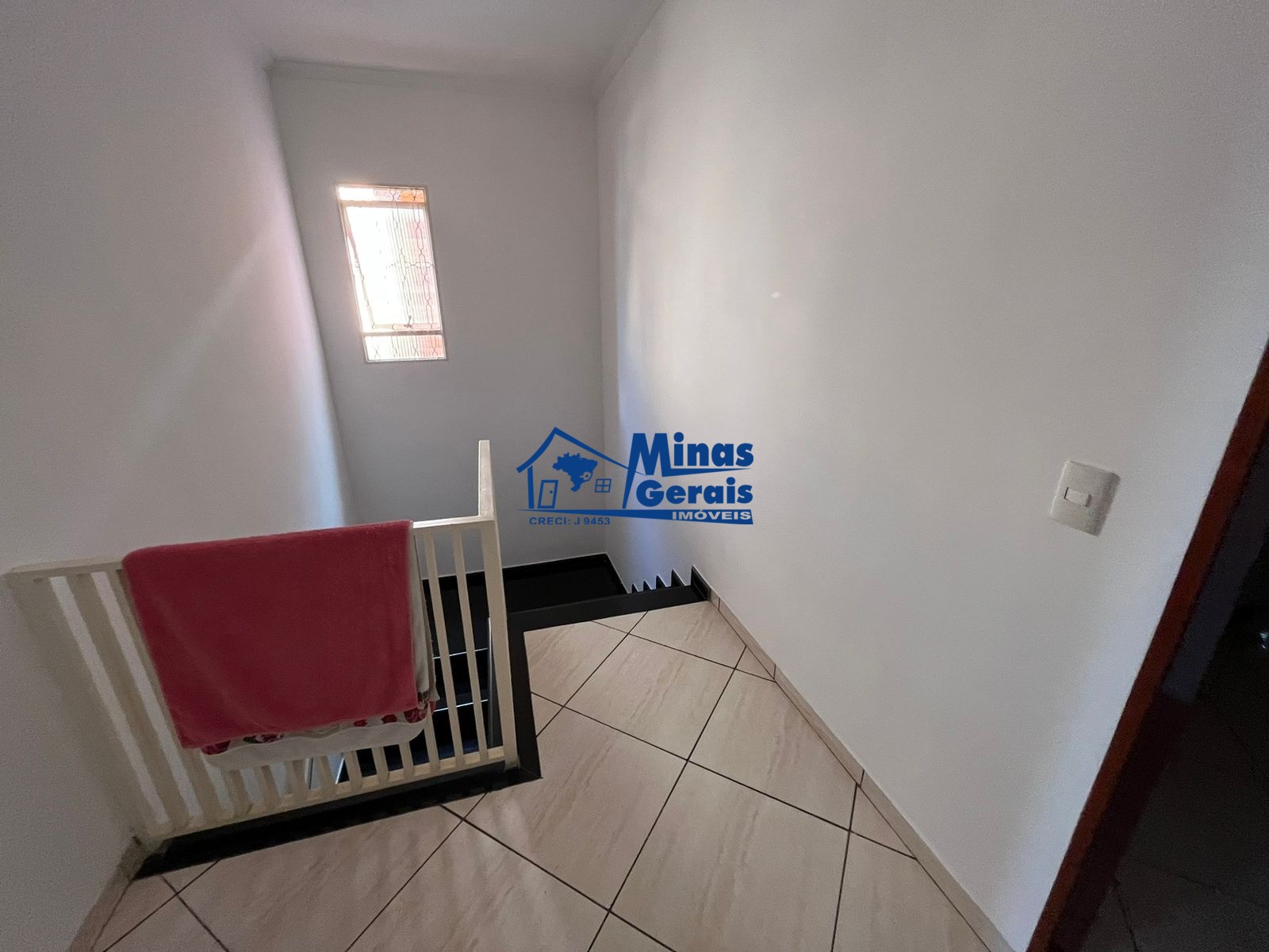 Casa à venda com 3 quartos, 157m² - Foto 5