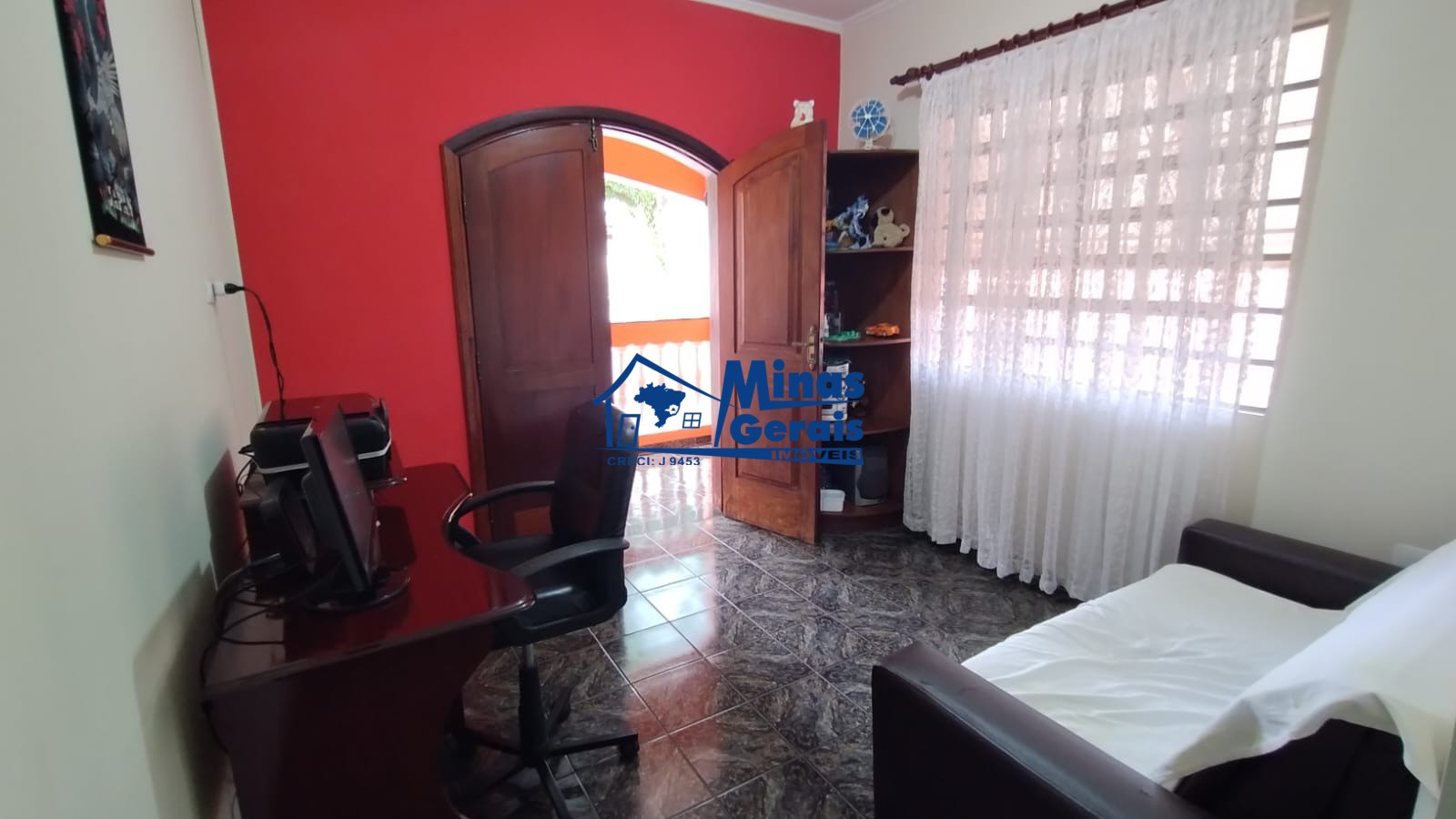 Casa à venda com 4 quartos, 208m² - Foto 22