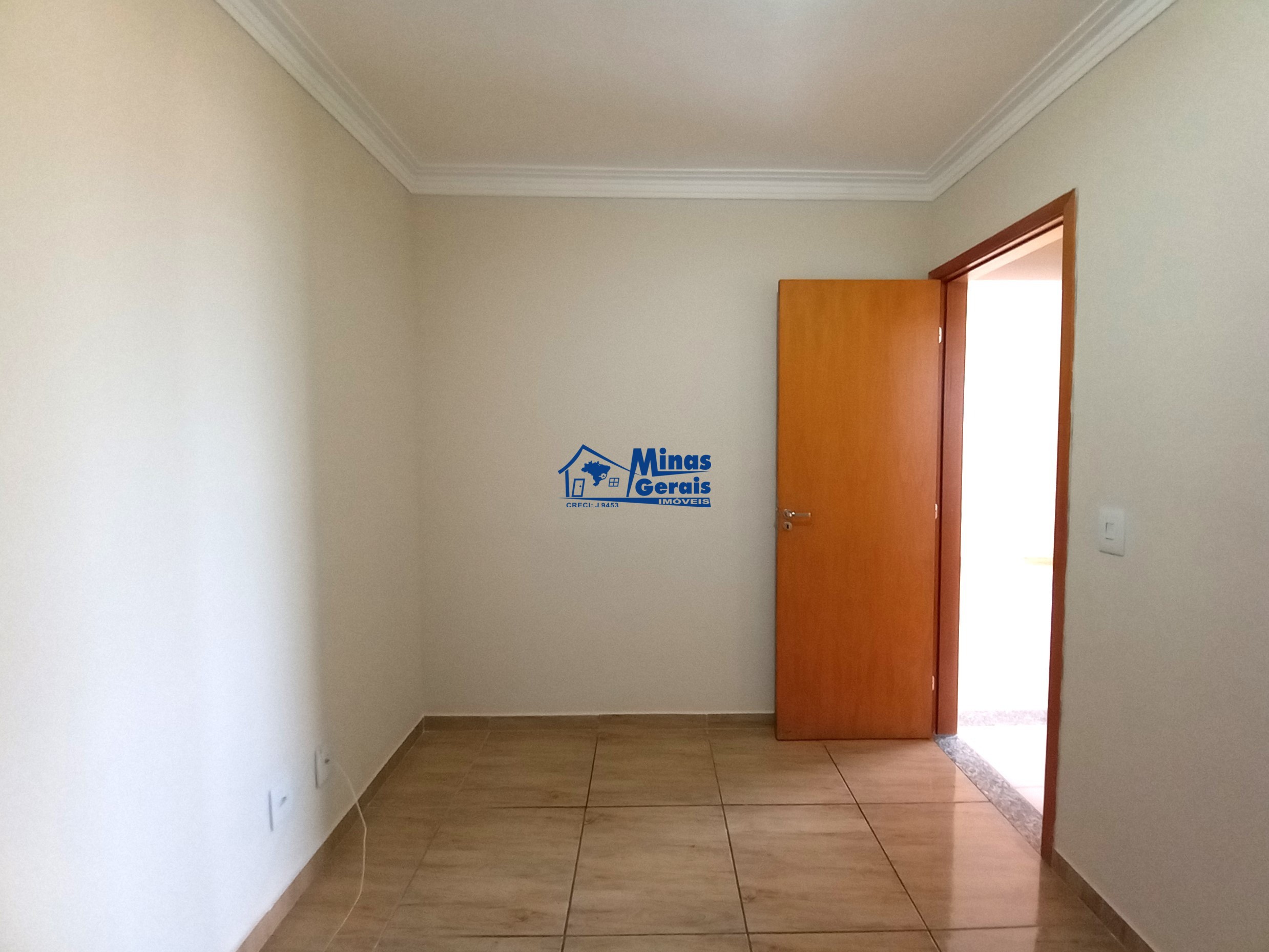 Apartamento para alugar com 2 quartos, 65m² - Foto 25