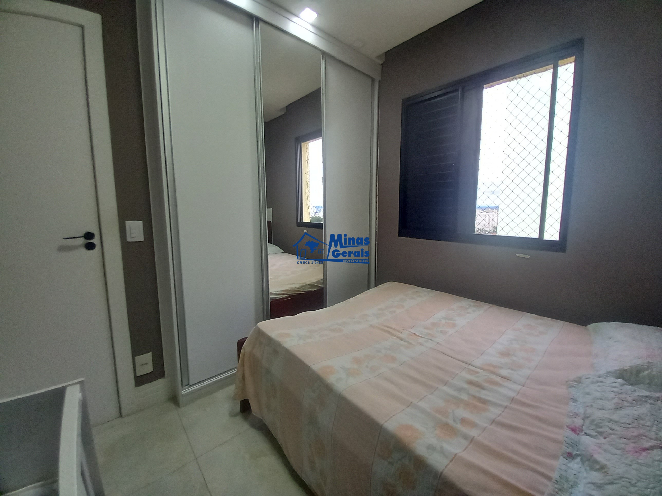 Apartamento à venda com 3 quartos, 62m² - Foto 11