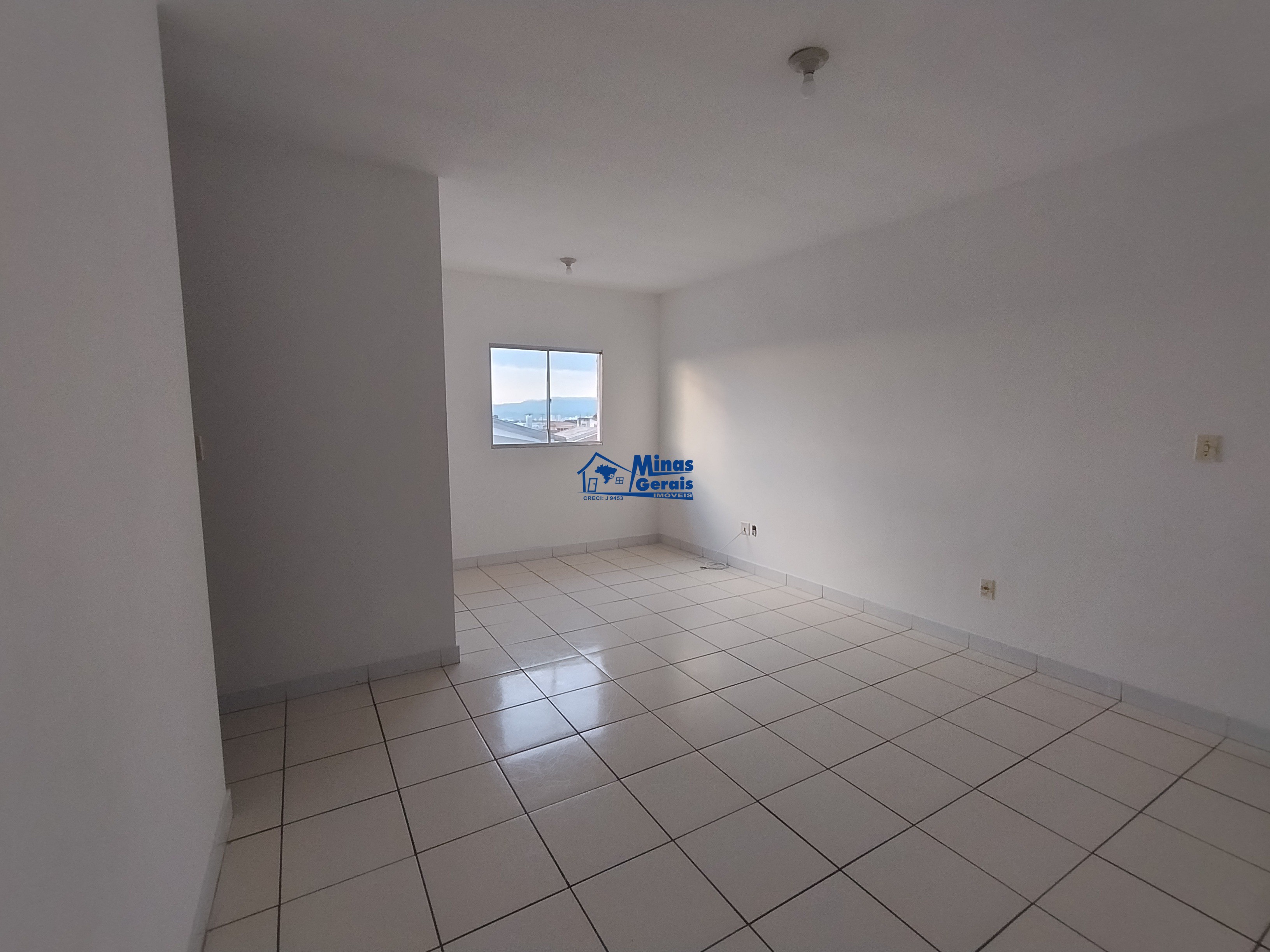 Apartamento para alugar com 2 quartos, 76m² - Foto 5