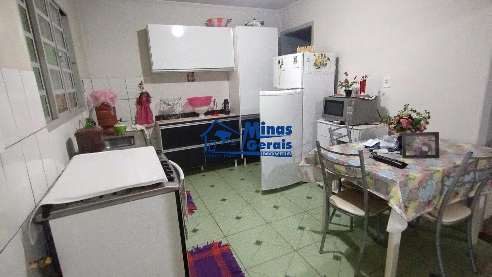 Casa à venda com 3 quartos, 142m² - Foto 8