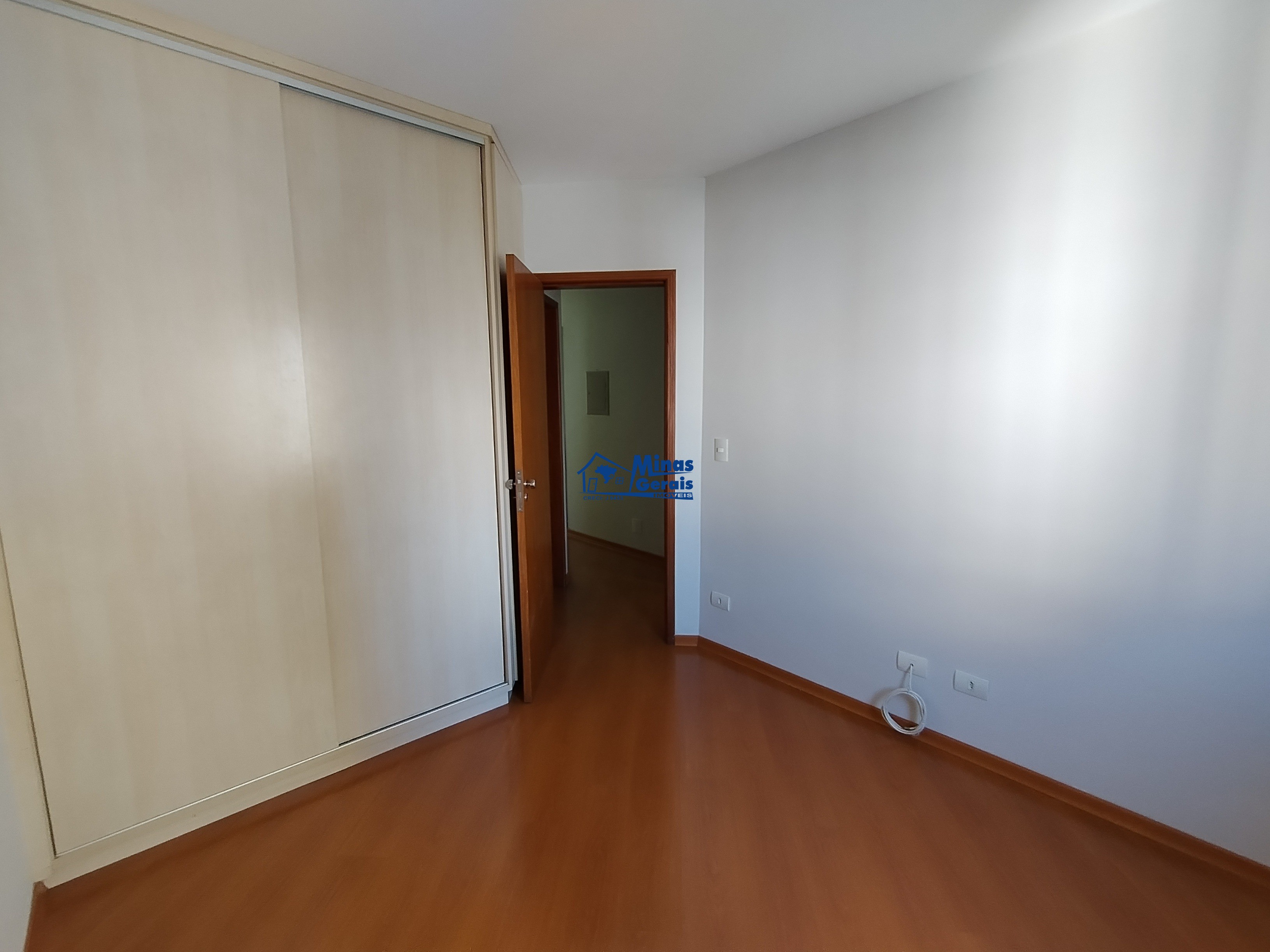 Apartamento para alugar com 3 quartos, 75m² - Foto 35