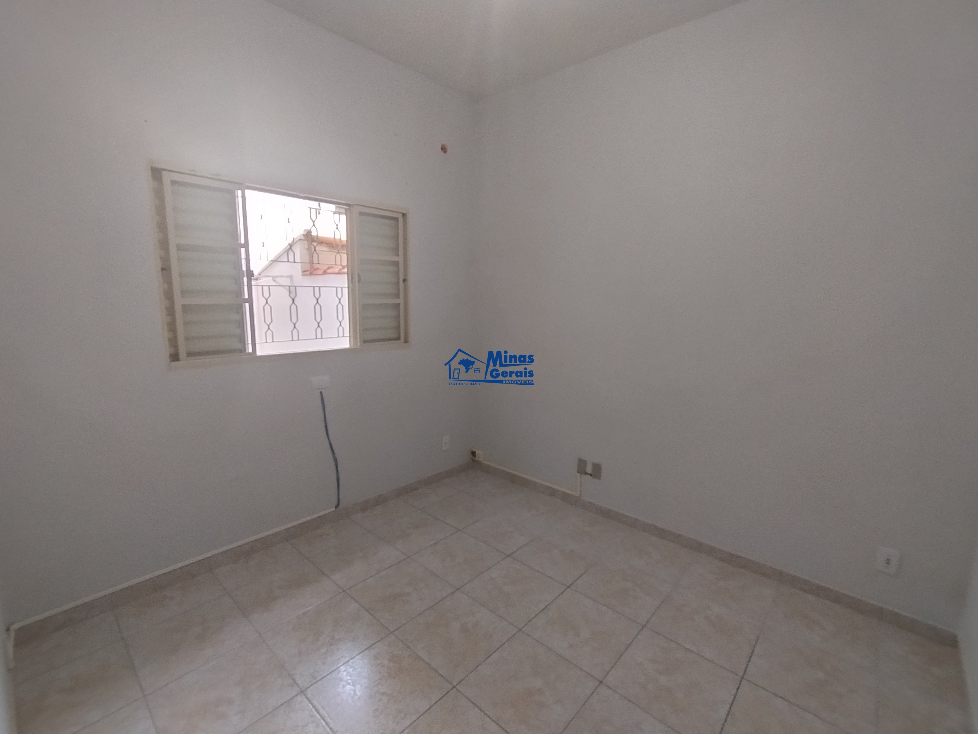 Casa para alugar com 1 quarto, 30m² - Foto 7