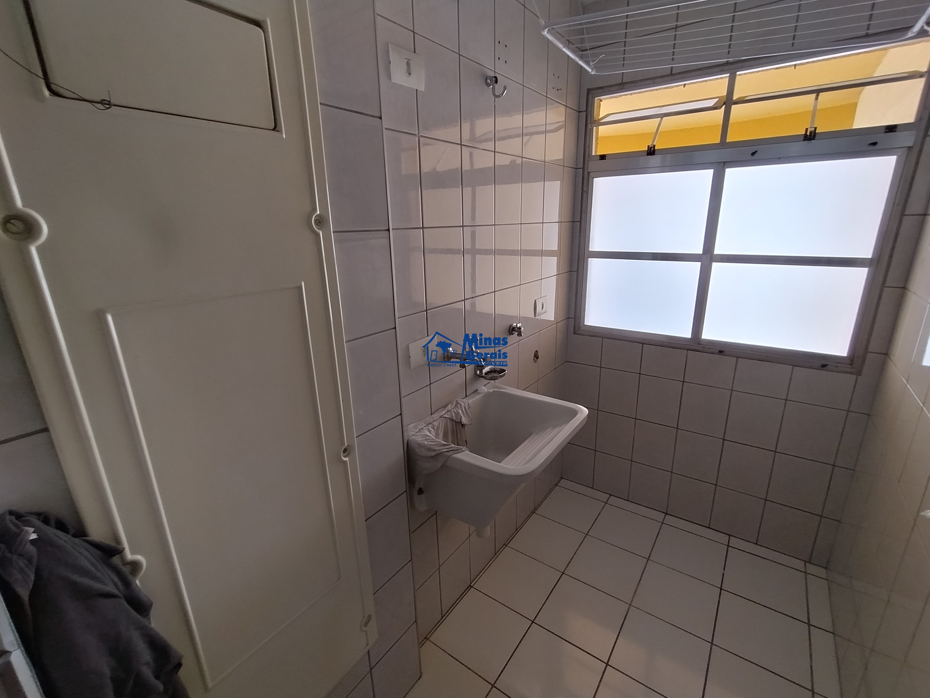 Apartamento para alugar com 3 quartos, 75m² - Foto 13