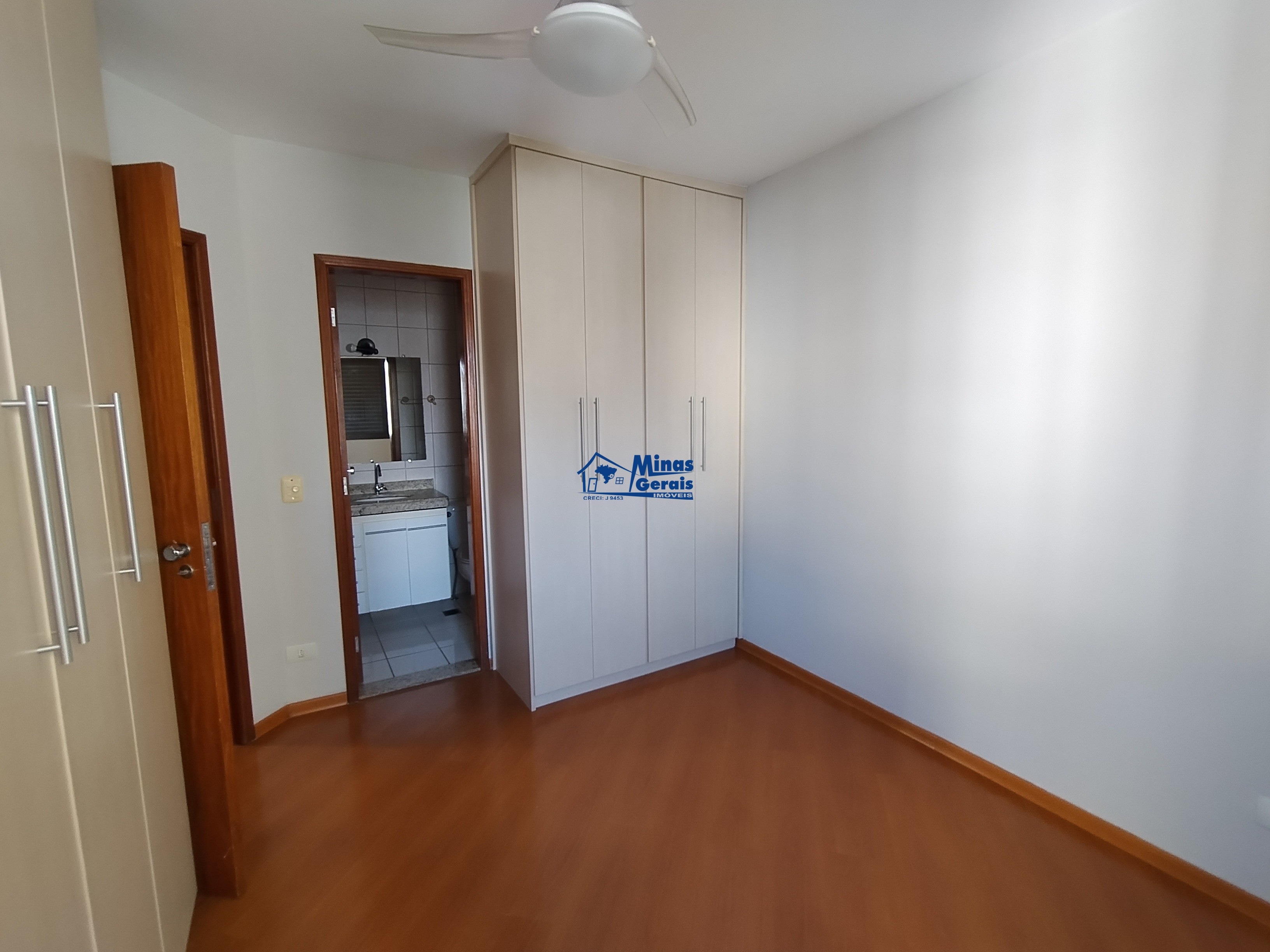 Apartamento para alugar com 3 quartos, 75m² - Foto 26