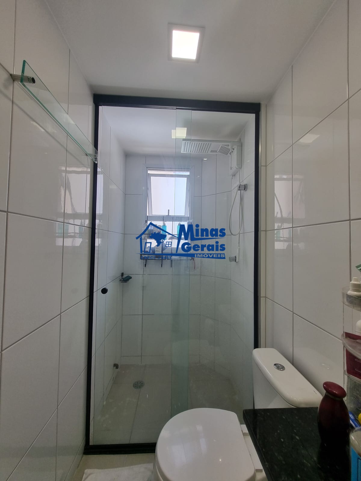 Apartamento à venda com 2 quartos, 75m² - Foto 9