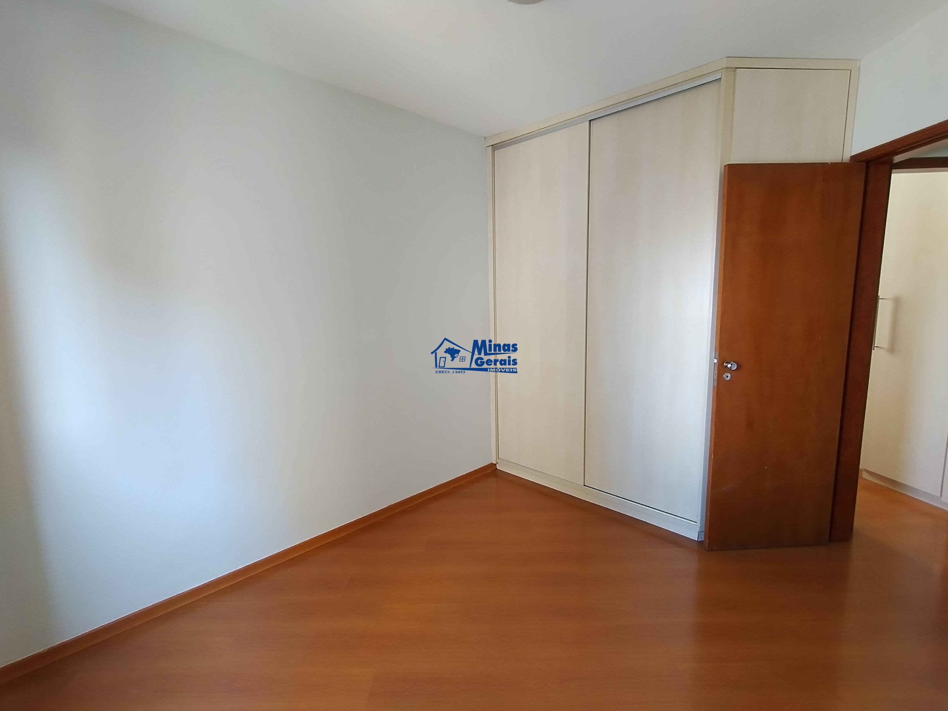 Apartamento para alugar com 3 quartos, 75m² - Foto 22