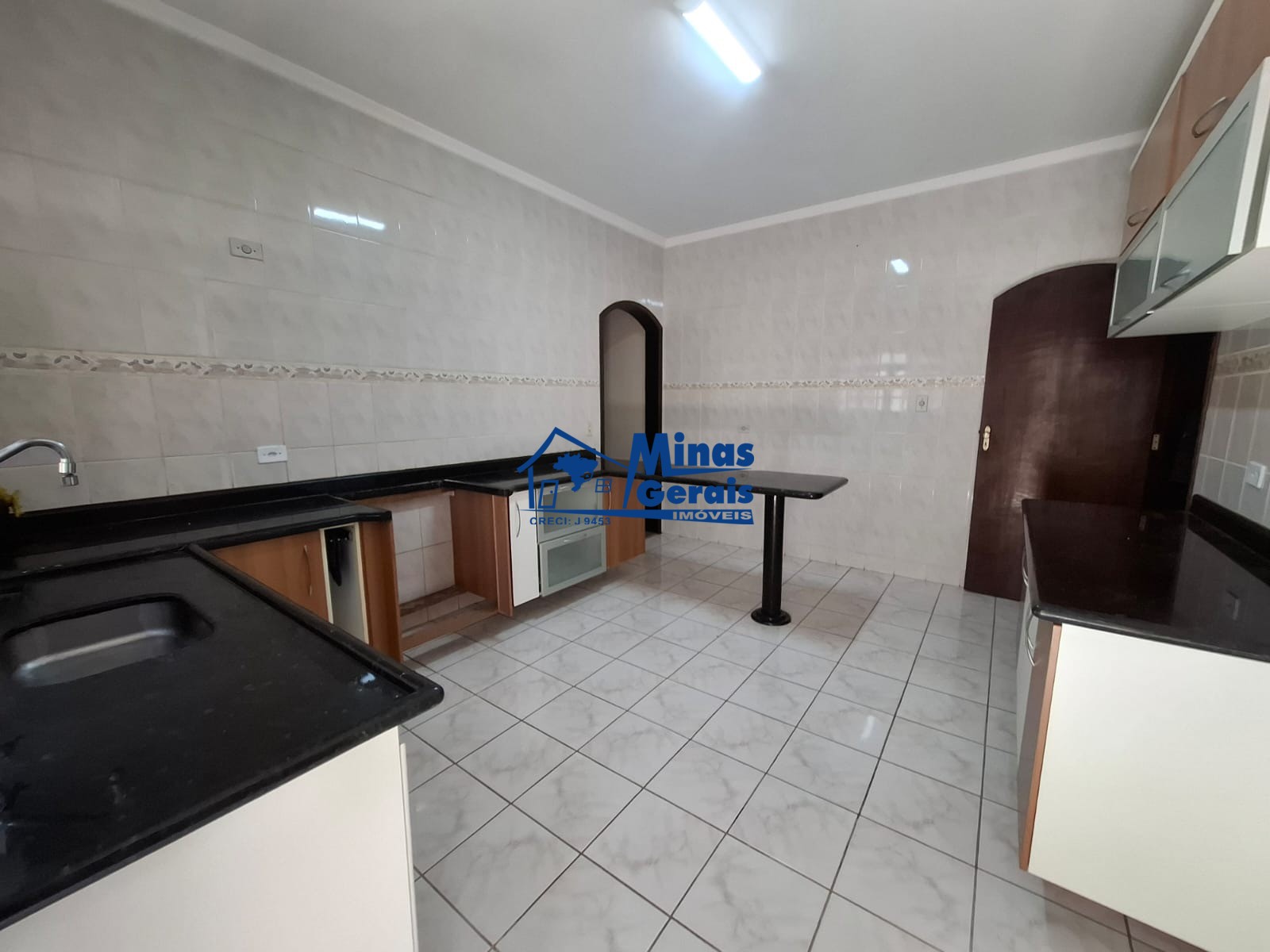 Casa à venda com 3 quartos, 170m² - Foto 5