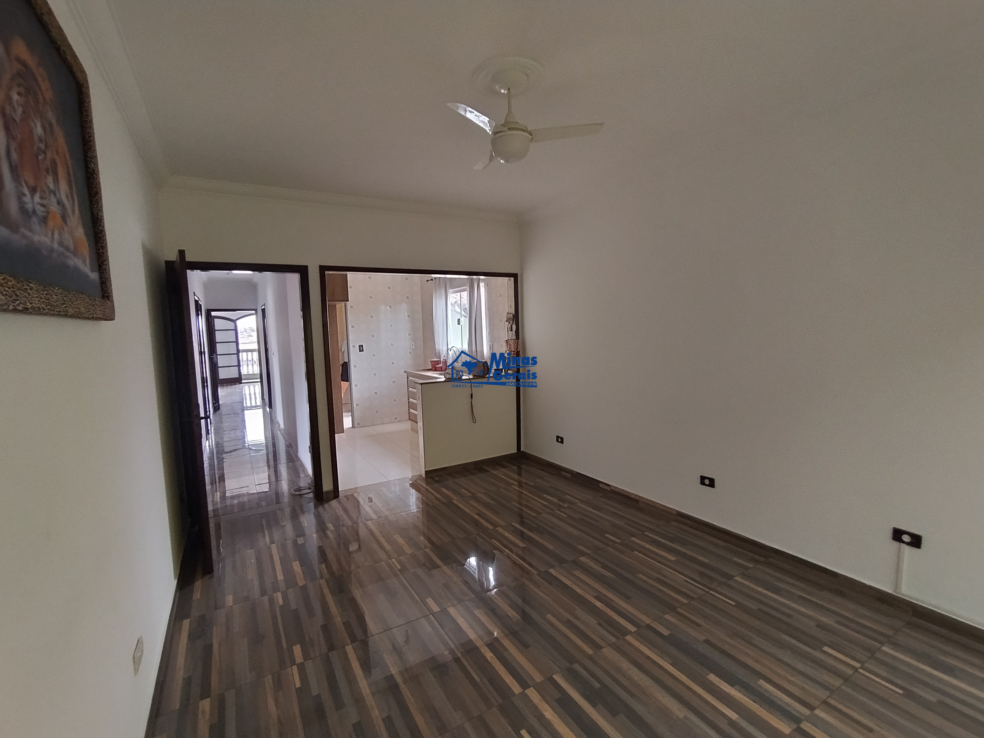 Casa para alugar com 3 quartos, 90m² - Foto 12