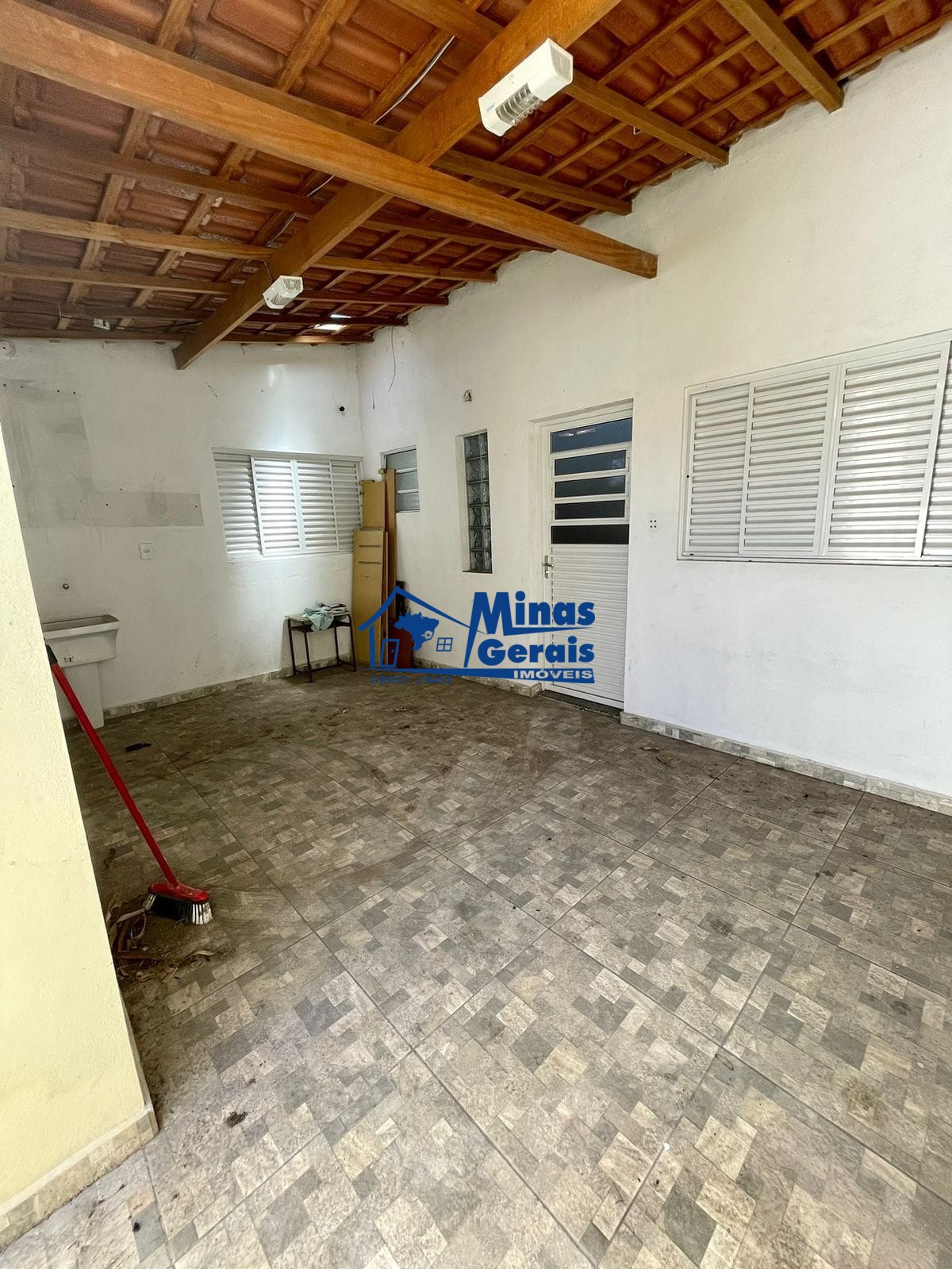 Casa à venda com 3 quartos, 209m² - Foto 19