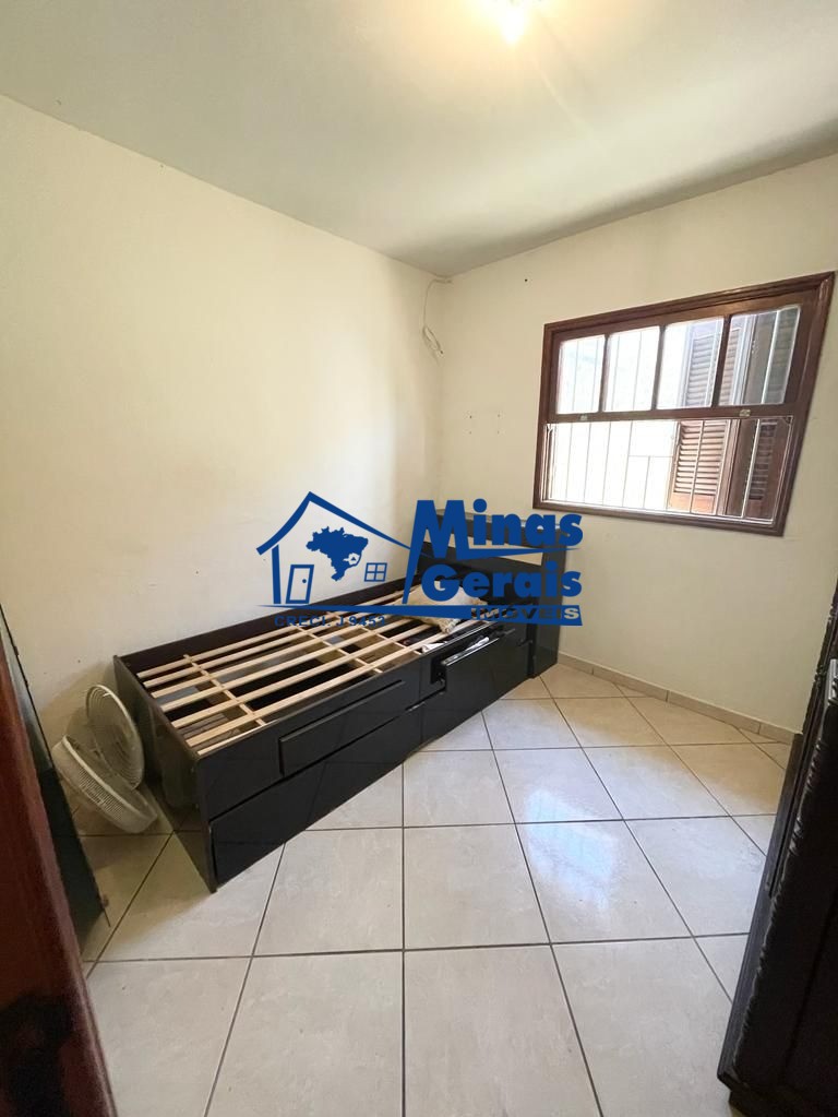 Casa à venda com 3 quartos, 209m² - Foto 13