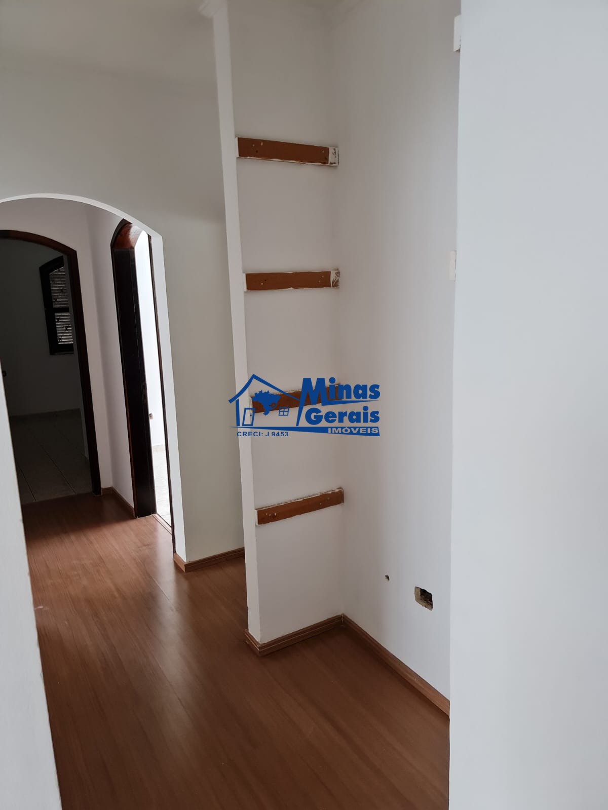 Casa para alugar com 3 quartos, 250m² - Foto 16