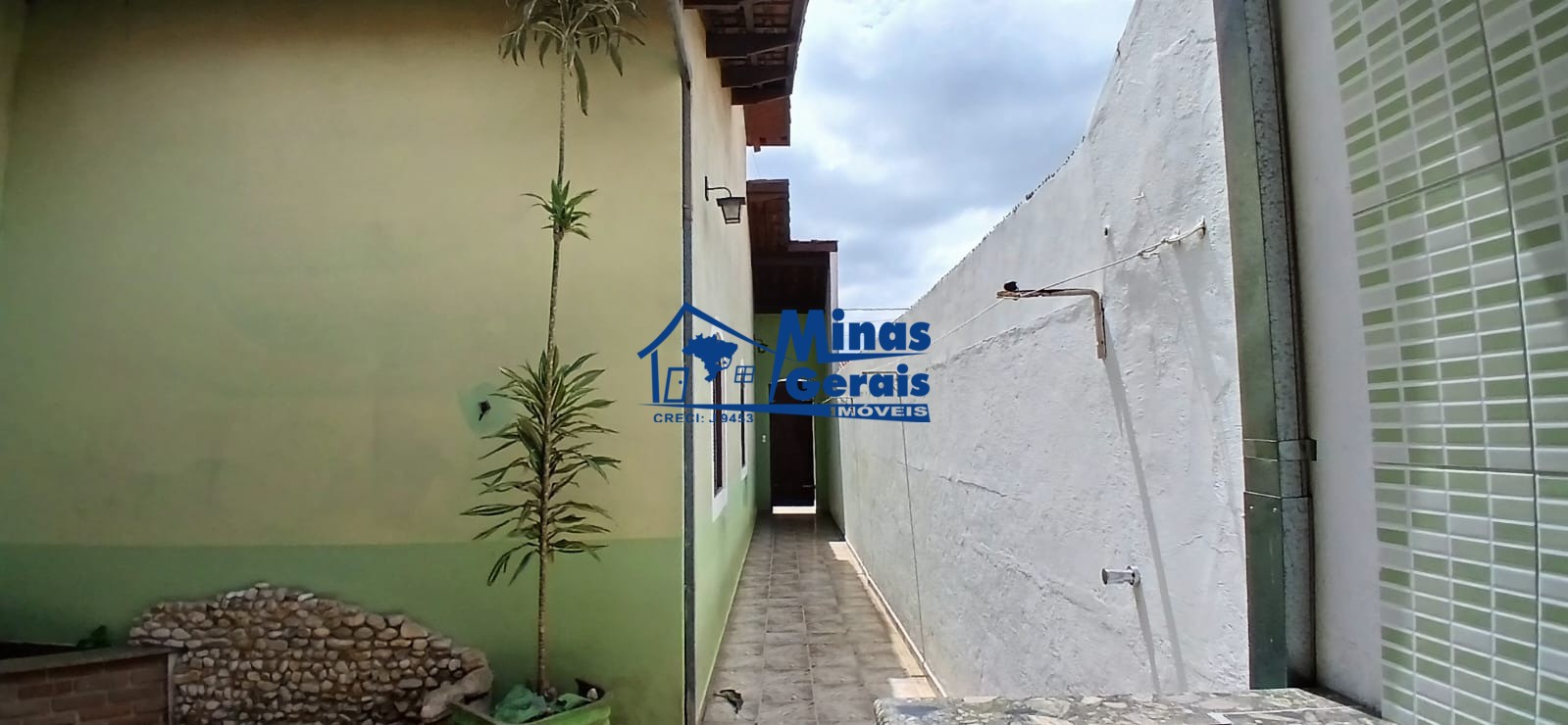 Casa para alugar com 4 quartos, 203m² - Foto 4