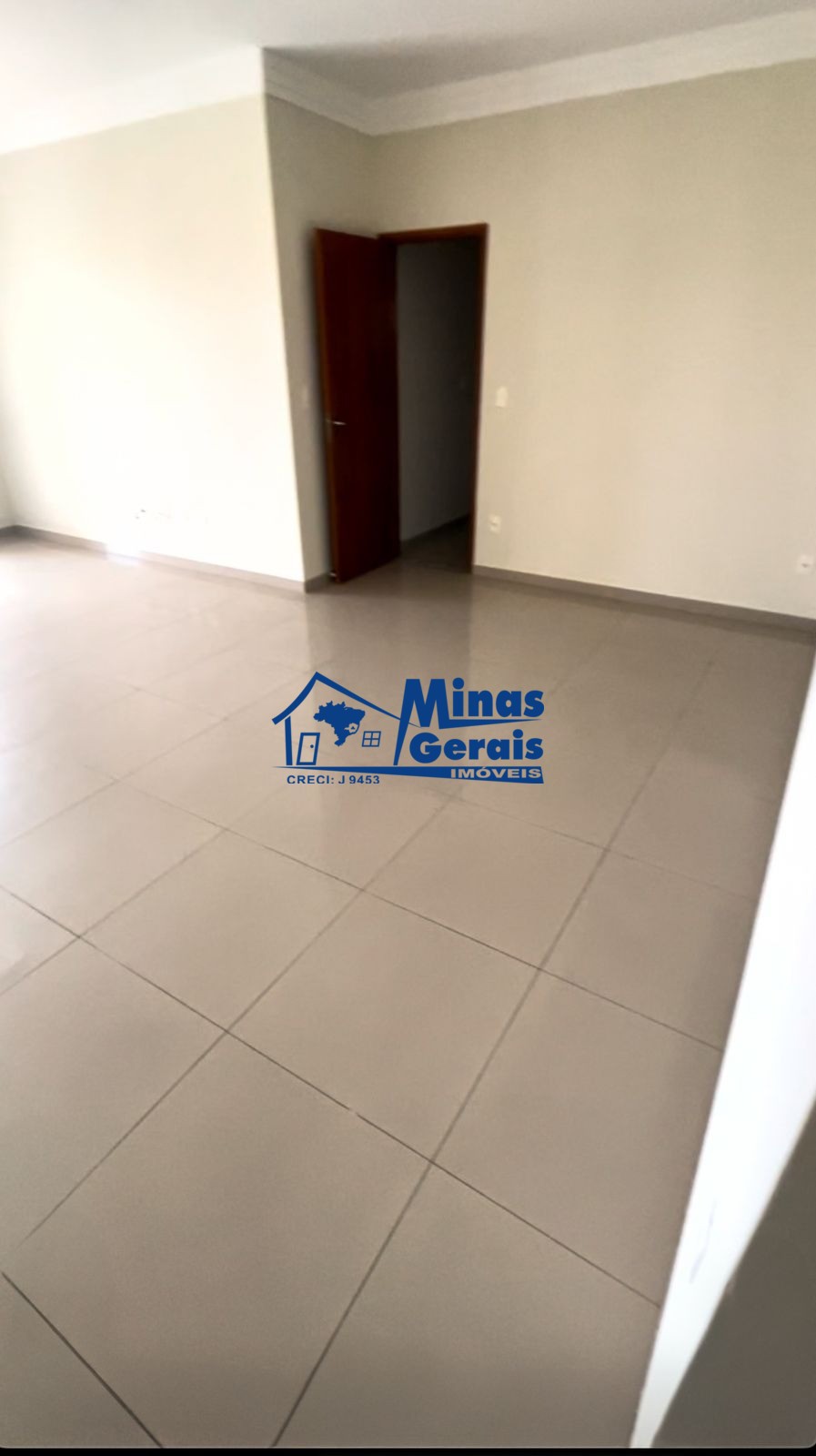 Apartamento à venda com 3 quartos, 125m² - Foto 5