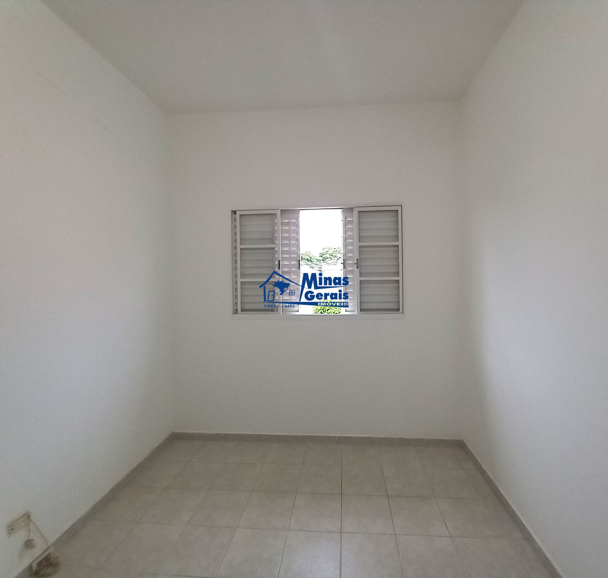 Casa para alugar com 3 quartos, 84m² - Foto 24