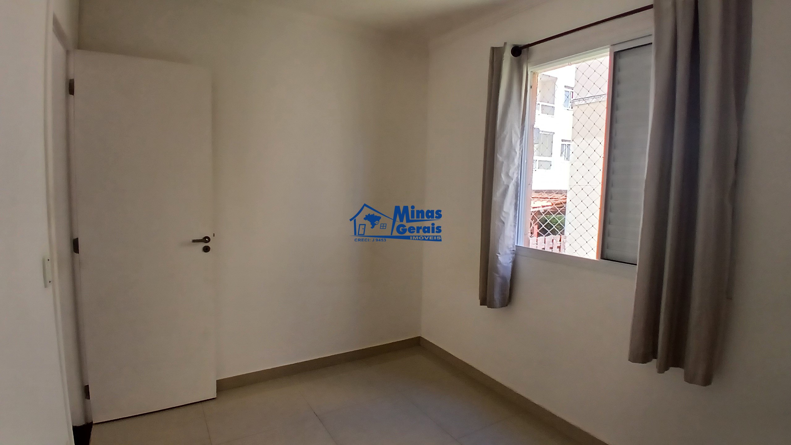 Apartamento para alugar com 2 quartos, 56m² - Foto 12