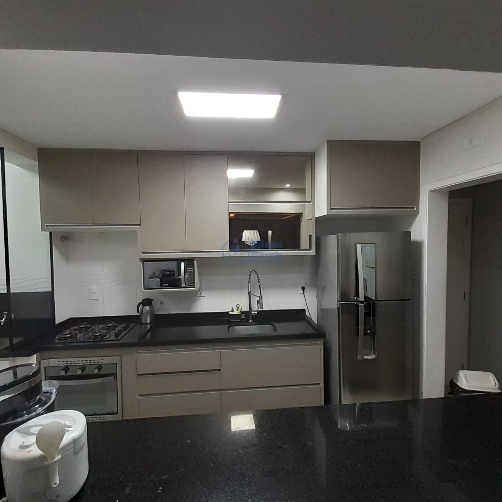 Apartamento à venda com 3 quartos, 90m² - Foto 17