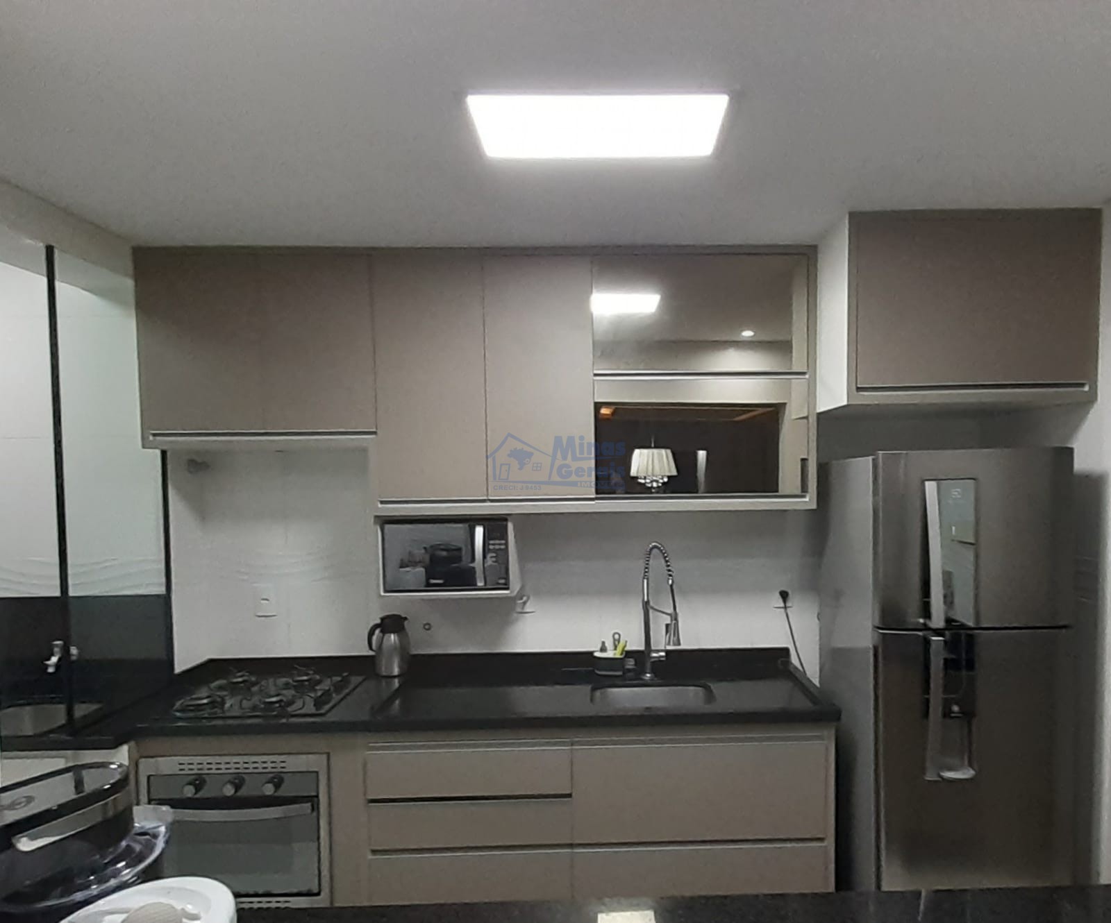 Apartamento à venda com 3 quartos, 90m² - Foto 18