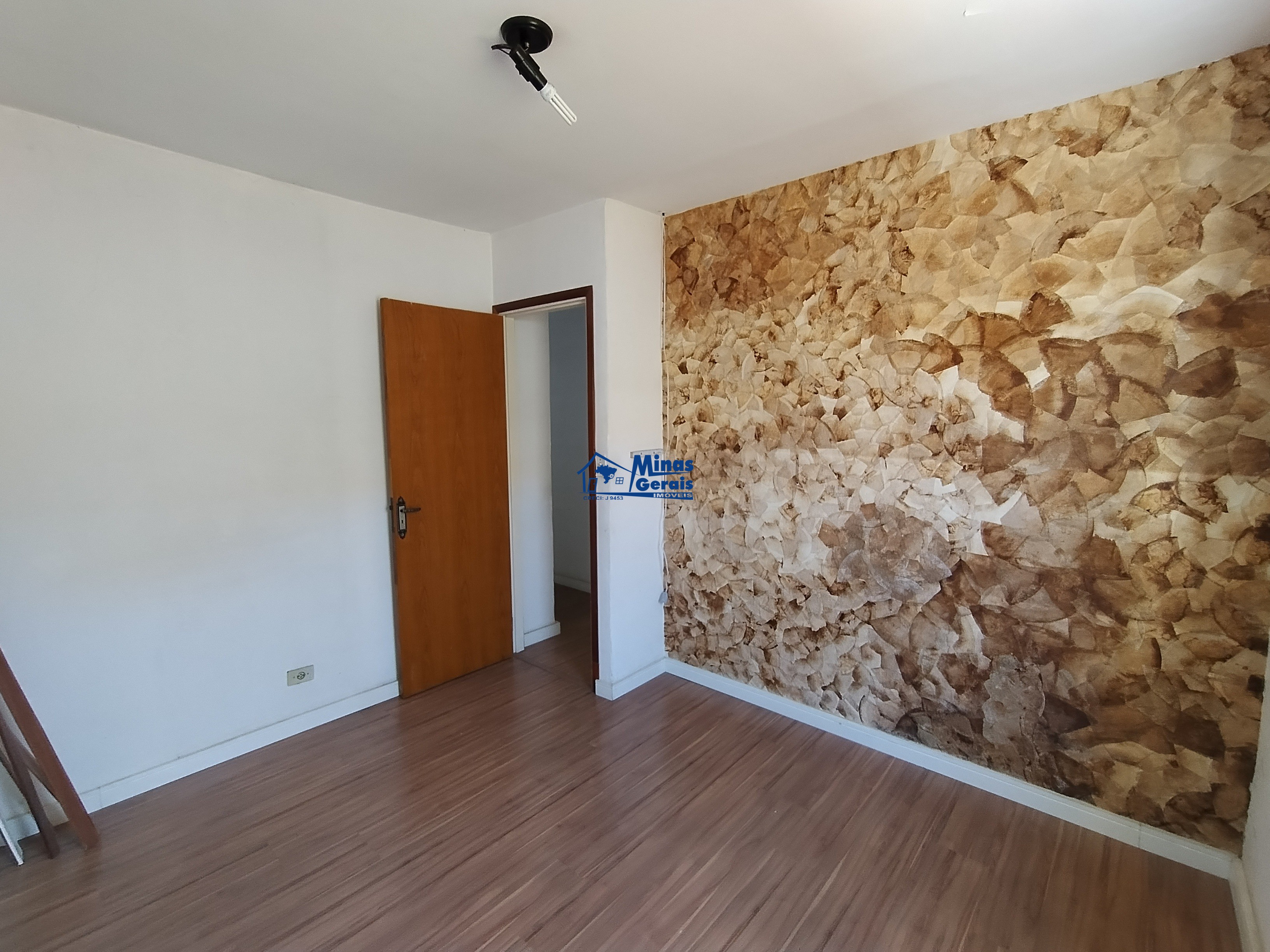 Casa para alugar com 3 quartos, 75m² - Foto 14