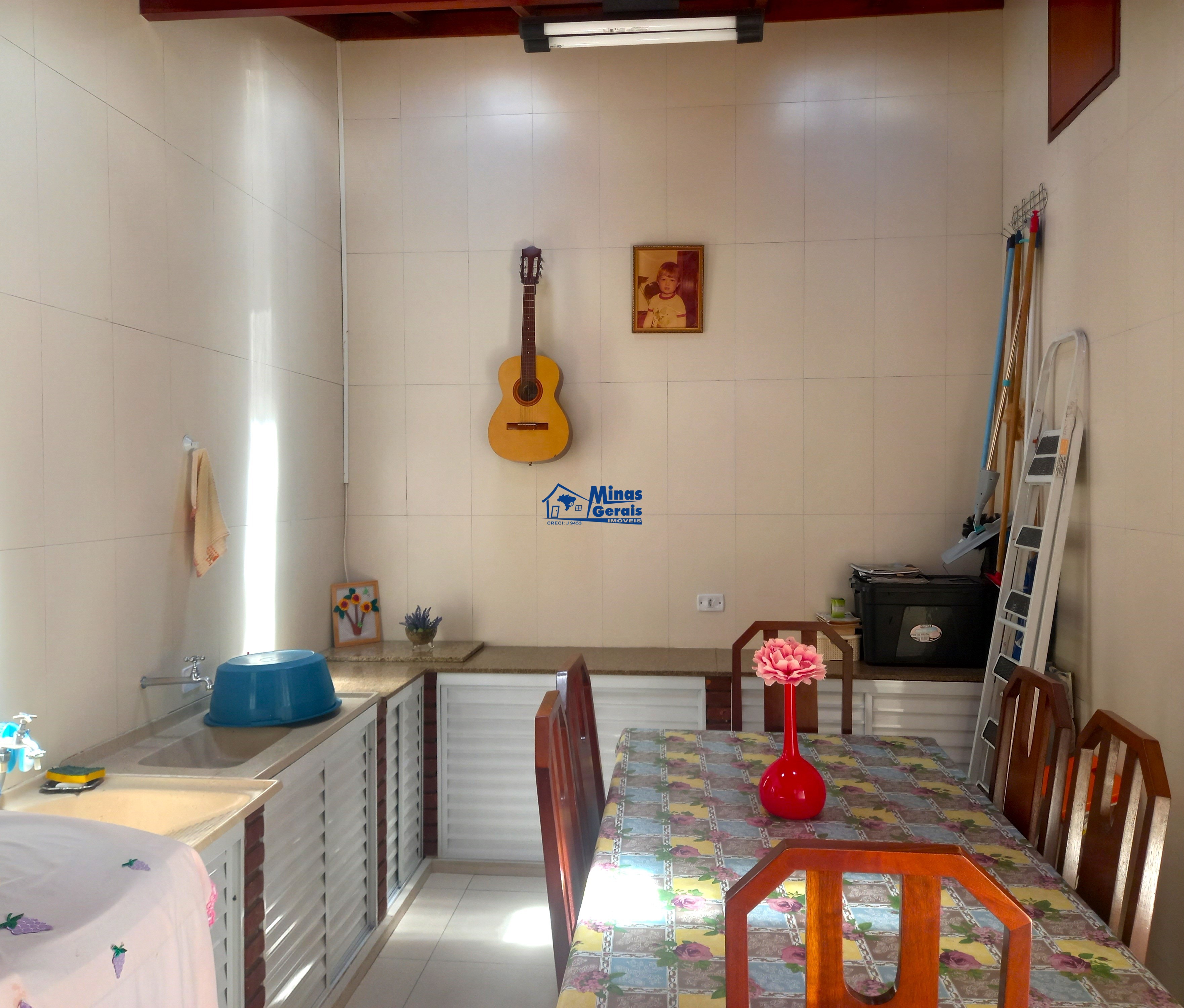 Casa à venda com 2 quartos, 70m² - Foto 22