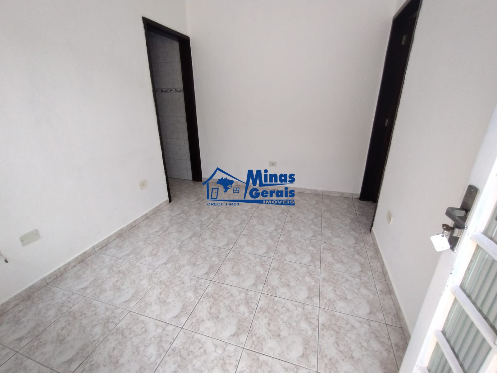 Casa para alugar com 1 quarto, 40m² - Foto 9