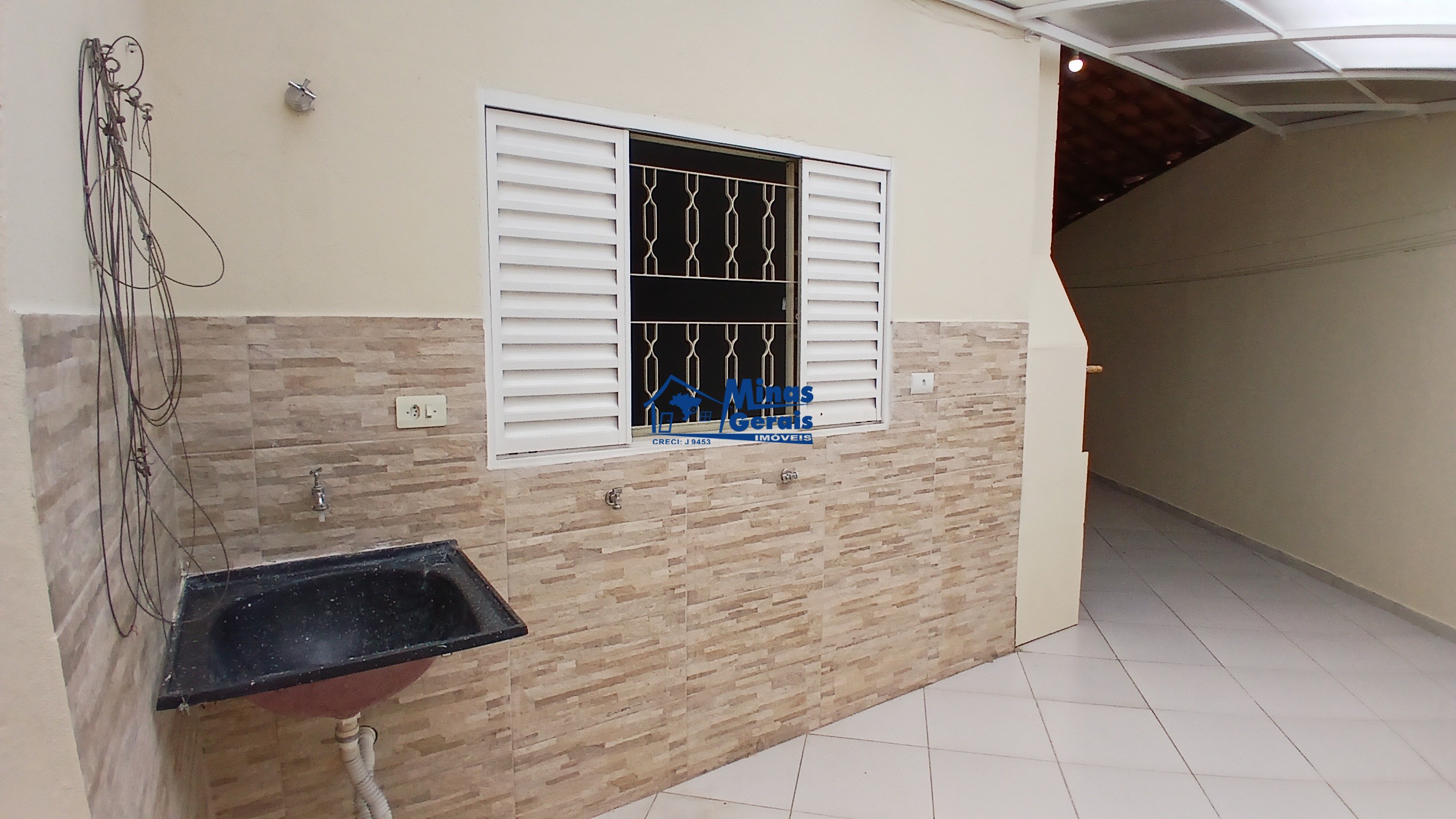 Casa à venda com 3 quartos, 68m² - Foto 23