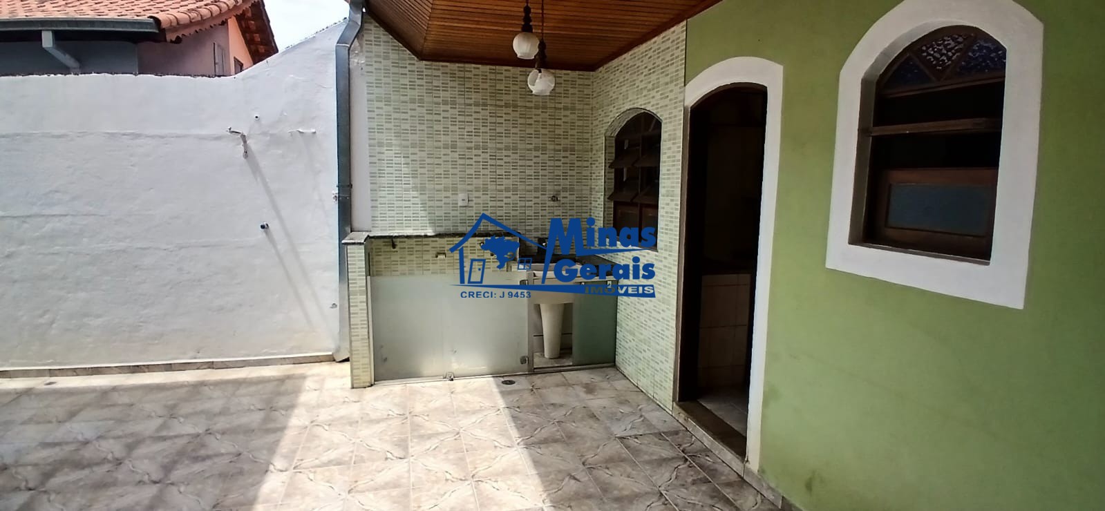 Casa para alugar com 4 quartos, 203m² - Foto 21