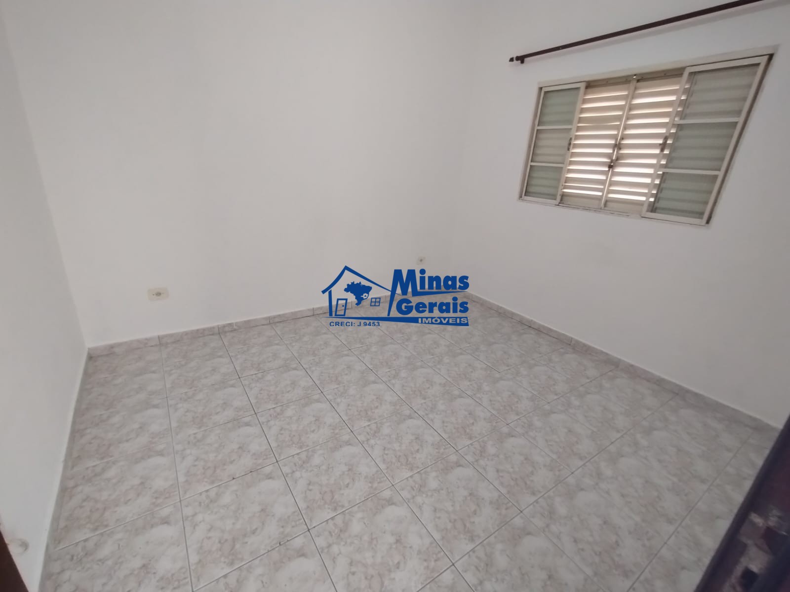 Casa para alugar com 1 quarto, 40m² - Foto 10