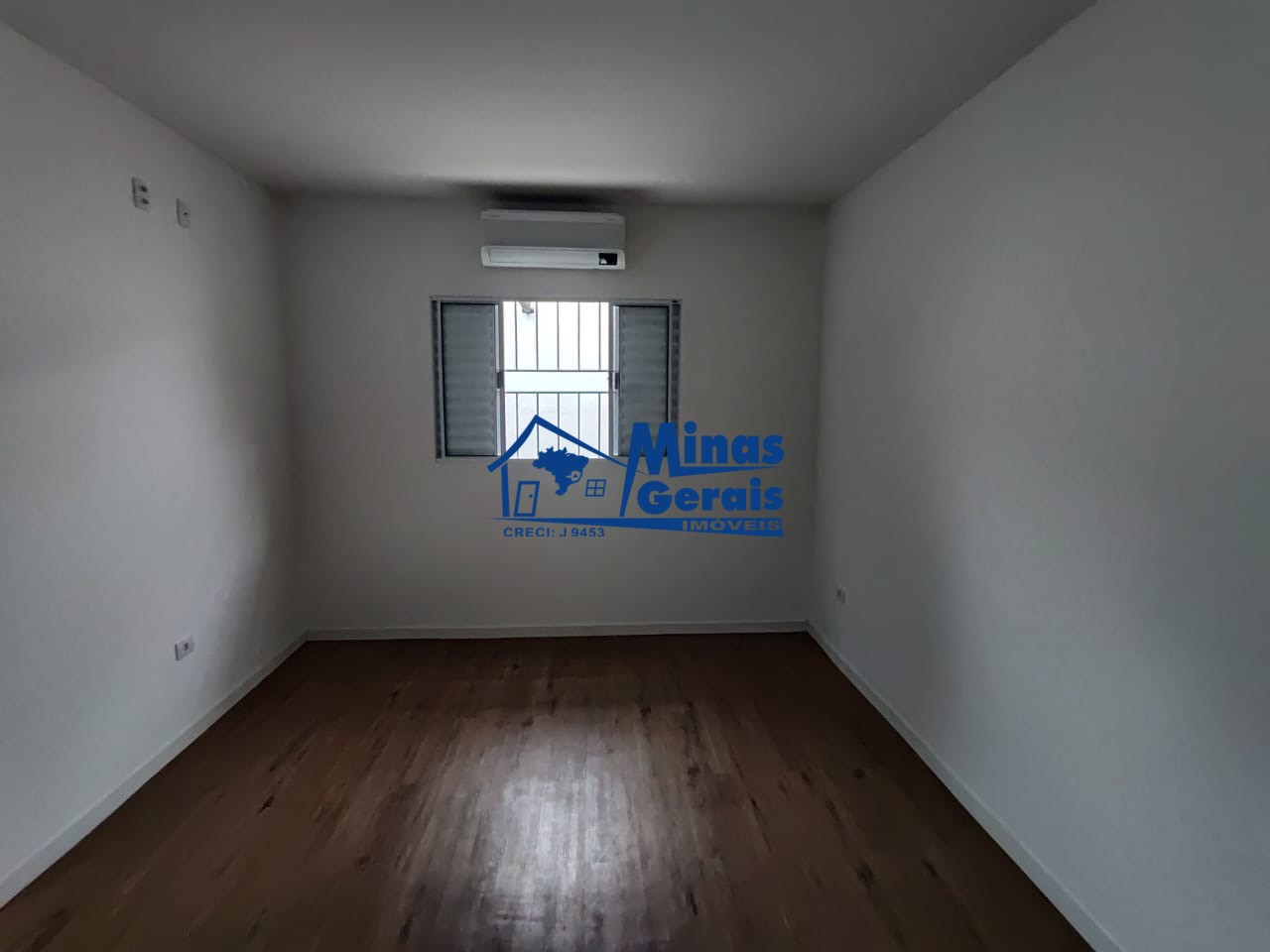 Casa à venda com 2 quartos, 189m² - Foto 10