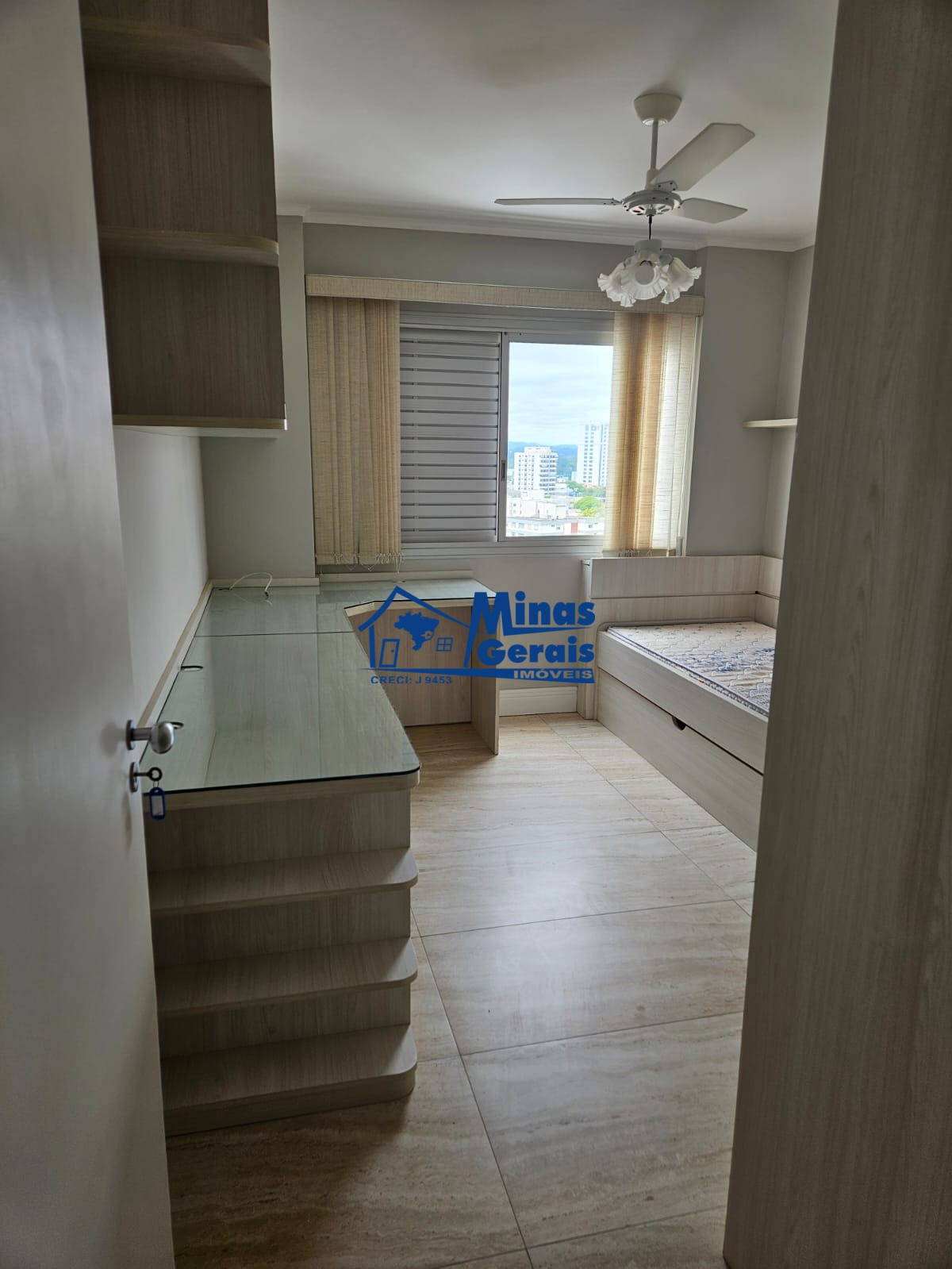 Apartamento à venda com 3 quartos, 118m² - Foto 6