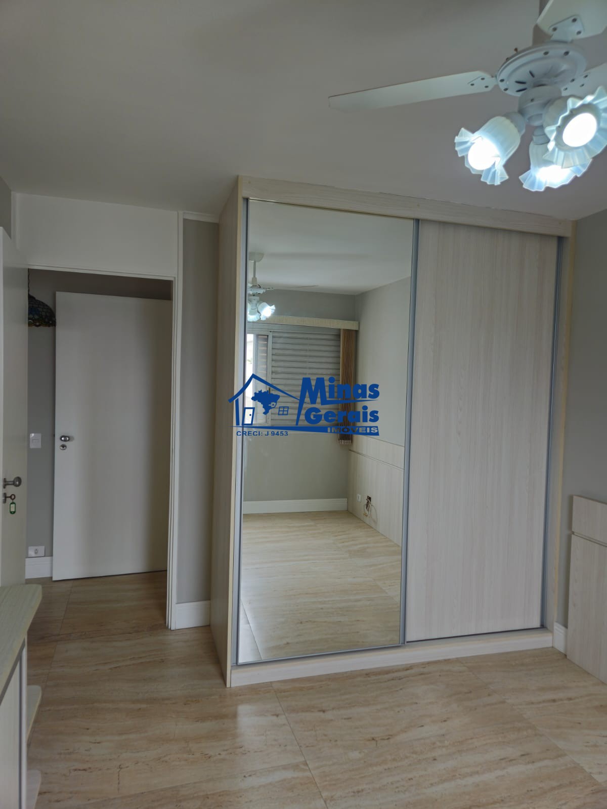 Apartamento à venda com 3 quartos, 118m² - Foto 10