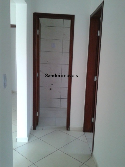 Apartamento à venda com 2 quartos, 90m² - Foto 3