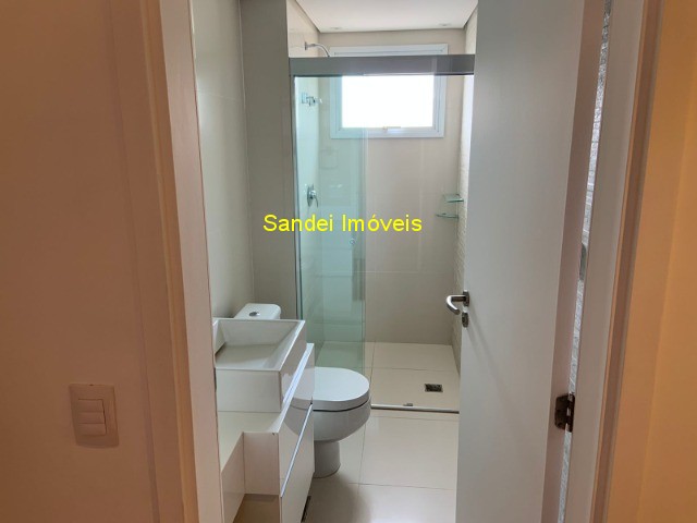 Apartamento à venda com 3 quartos, 214m² - Foto 14