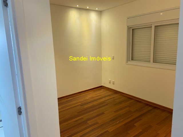 Apartamento à venda com 3 quartos, 214m² - Foto 15