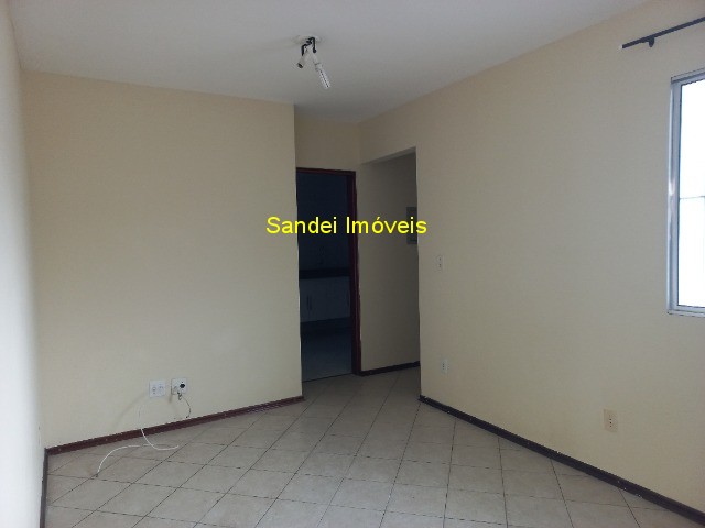 Apartamento para alugar com 2 quartos, 60m² - Foto 3