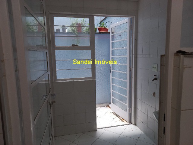 Apartamento para alugar com 2 quartos, 60m² - Foto 19